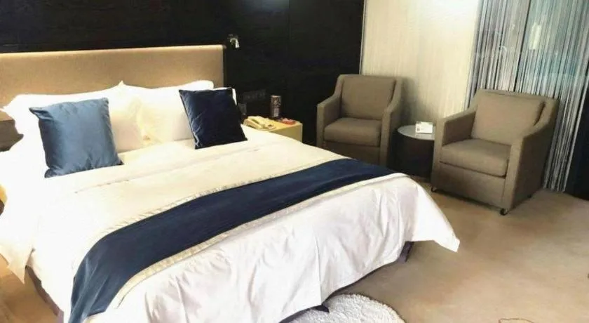 Bed in Changsha Jasmine International Hotel