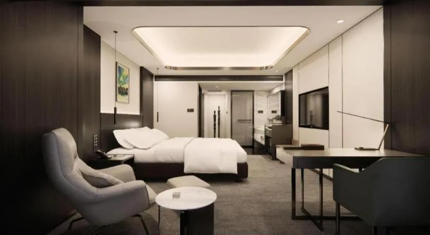 Bed in Changsha Jasmine International Hotel