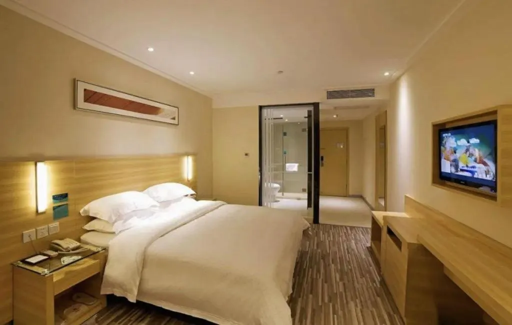 Bed in City Comfort Inn Guangzhou Jiaokou Metro Station