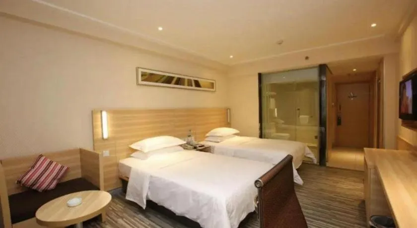 Bed in City Comfort Inn Guangzhou Jiaokou Metro Station