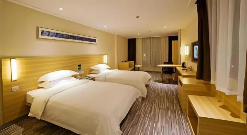 Bed in City Comfort Inn Guangzhou Jiaokou Metro Station