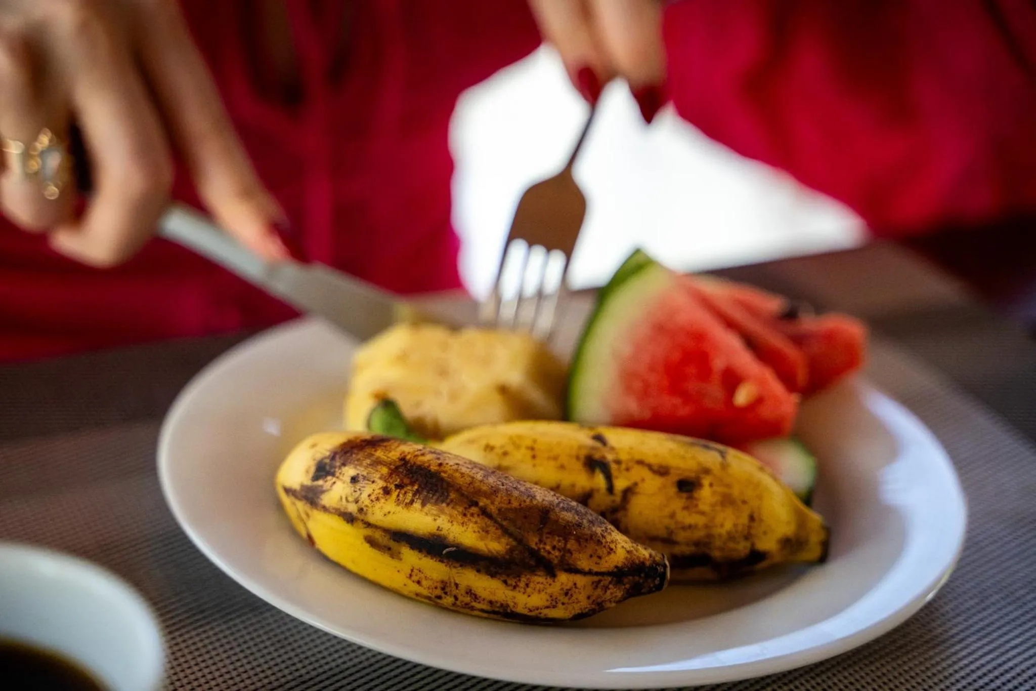 Restaurant/places to eat in Pothana Village