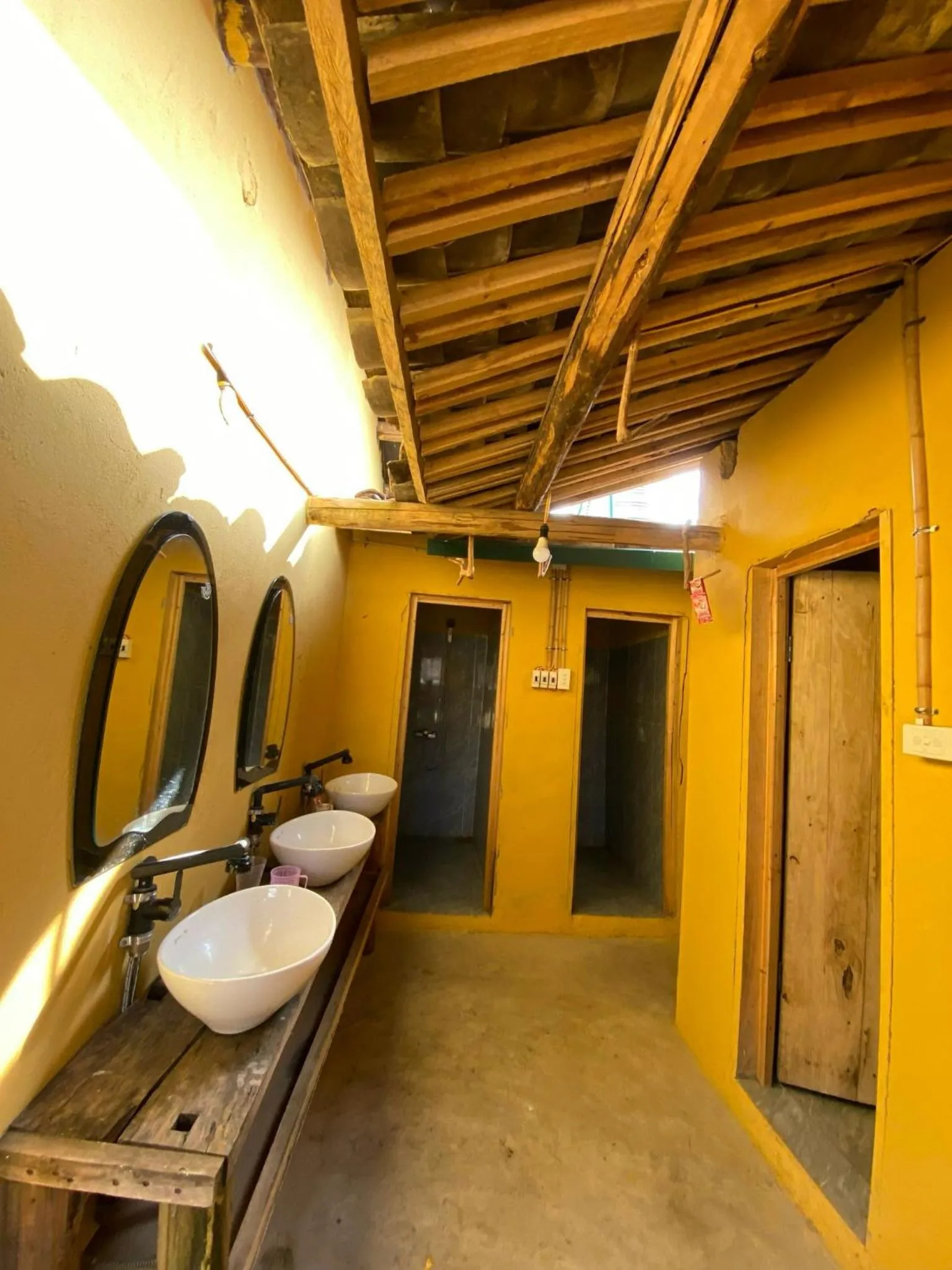 Bathroom in MOTOGO Home