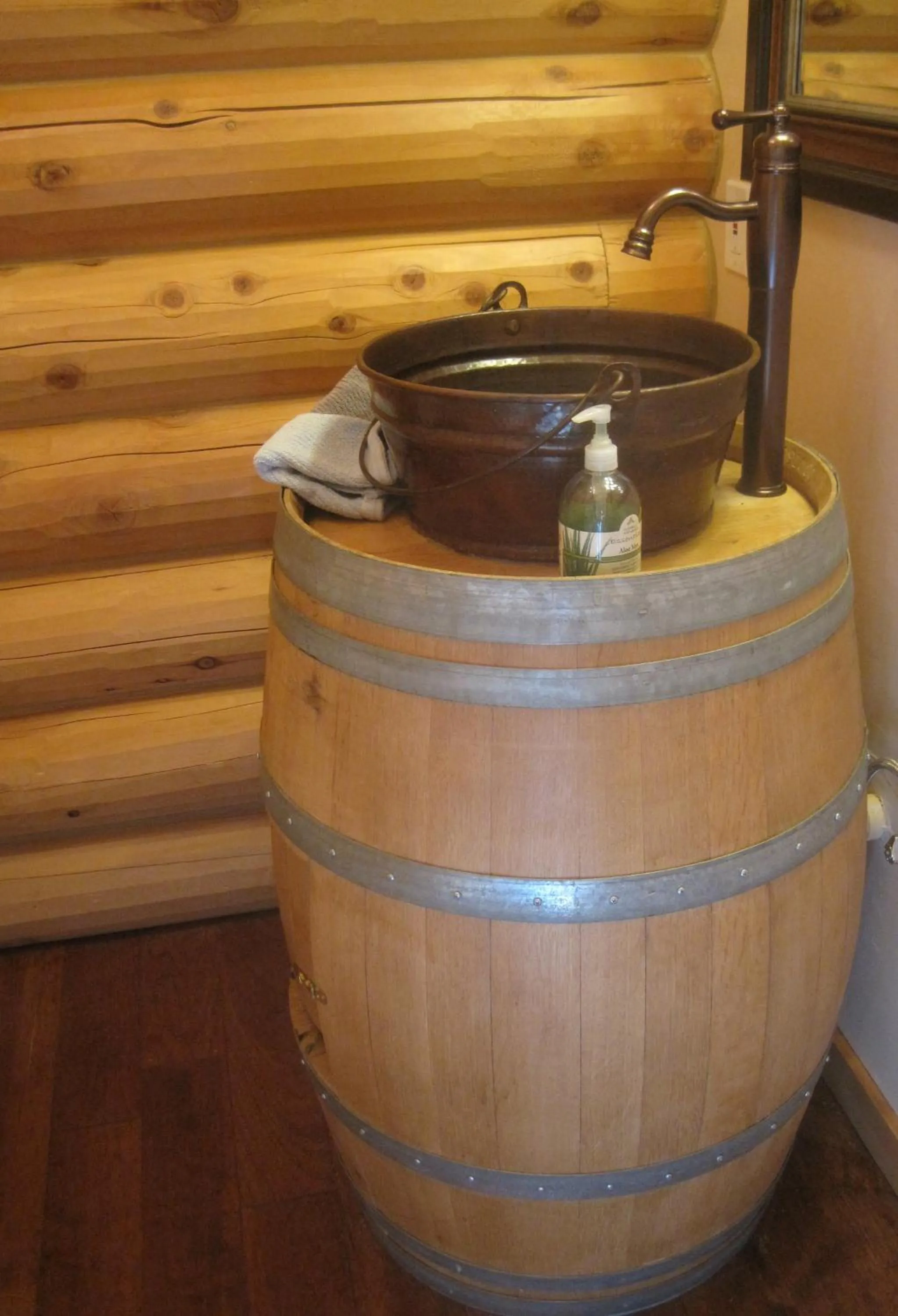 Toilet in Courtwood Inn