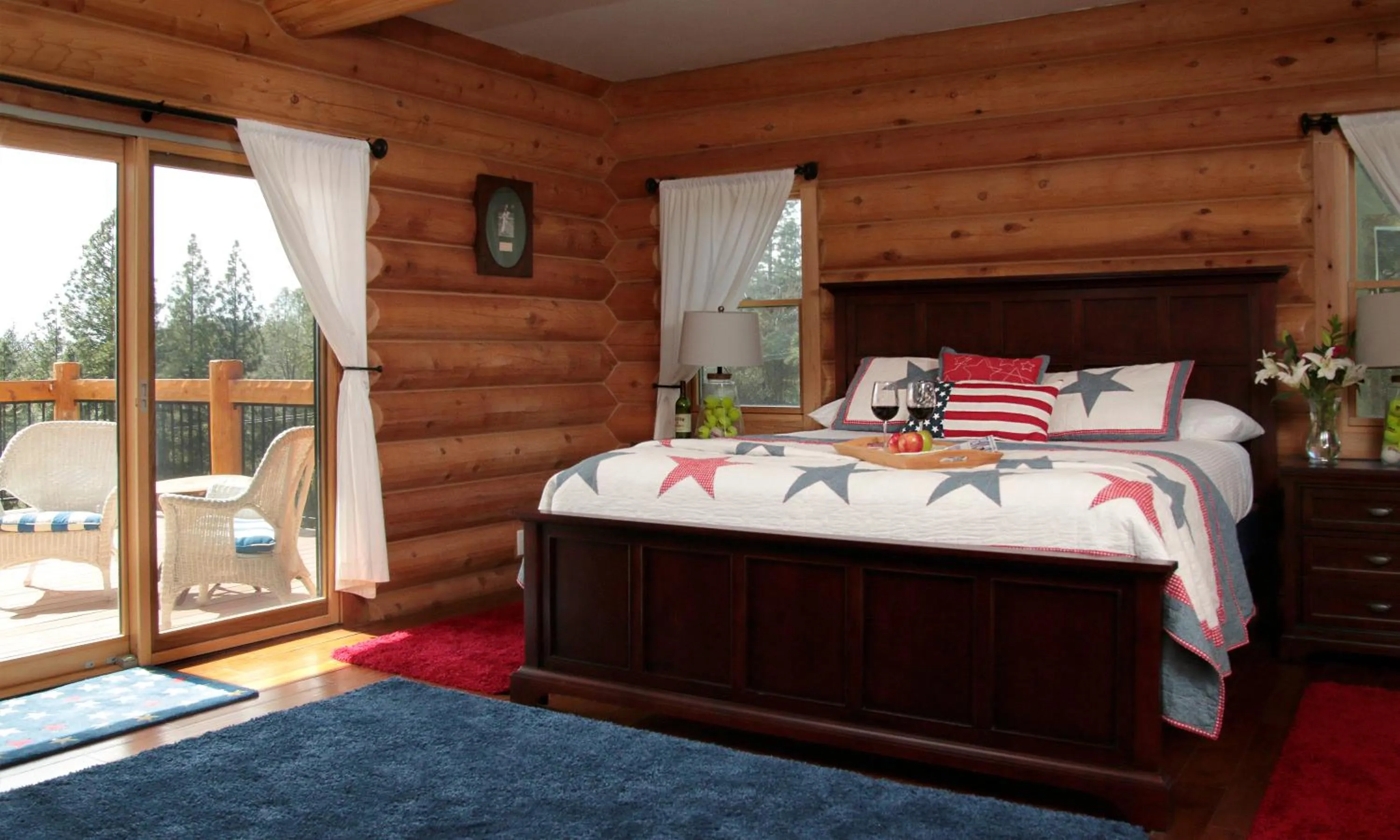 Bed in Courtwood Inn