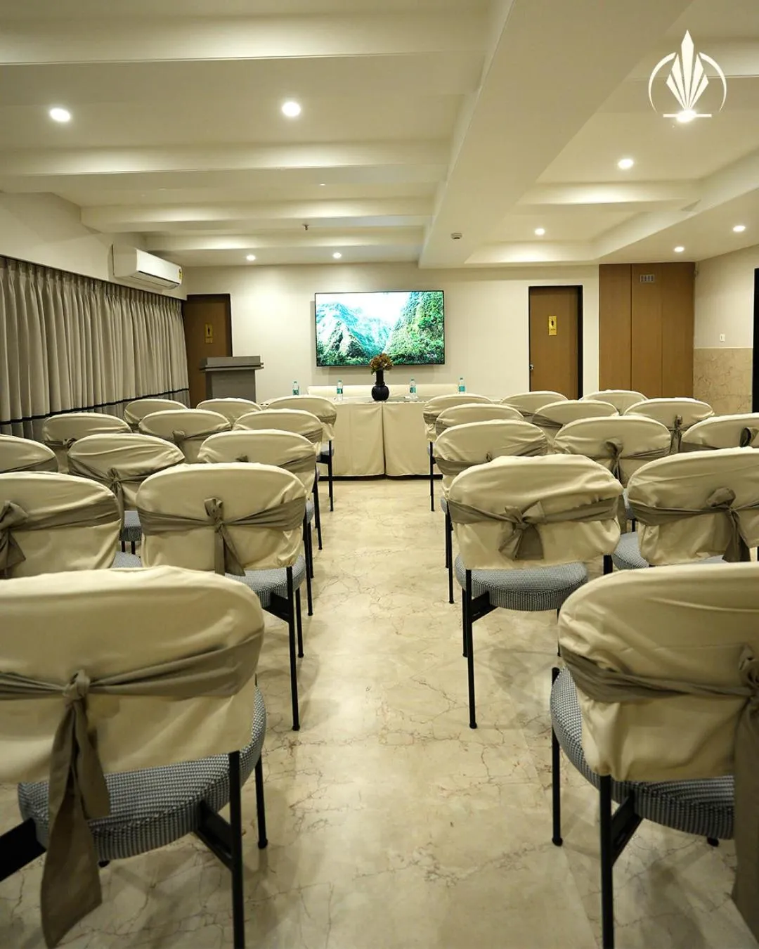Meeting/conference room in SIVANTA by BOMBAY GROUP OF HOTELS NAGPUR