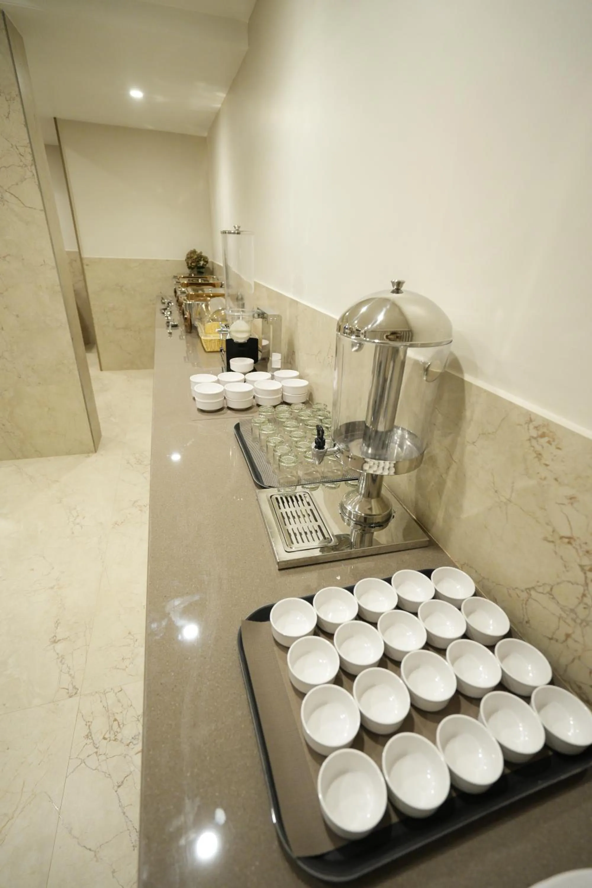 Food and drinks in SIVANTA by BOMBAY GROUP OF HOTELS NAGPUR