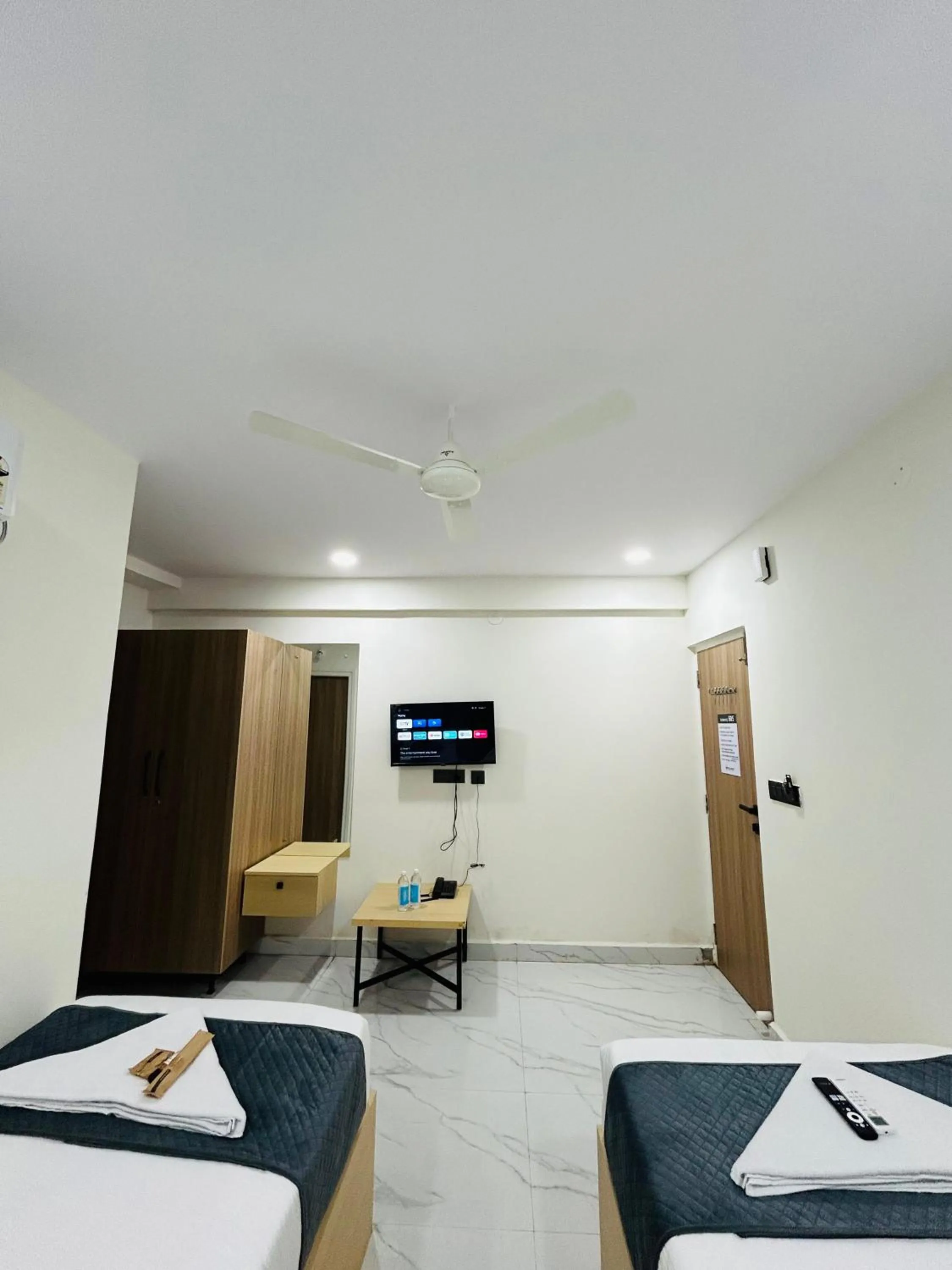TV and multimedia, Bed in Wildwings Premium Madhapur