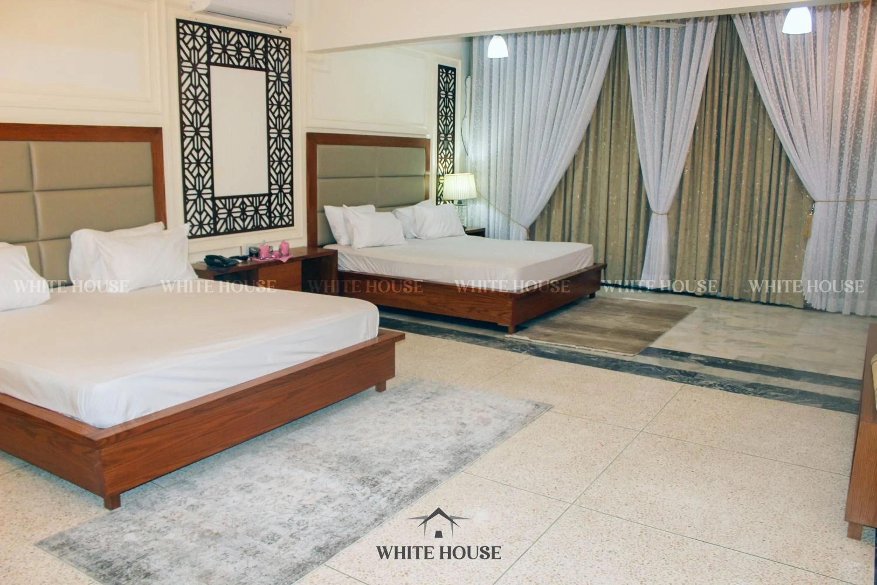 Bed in White House Karachi