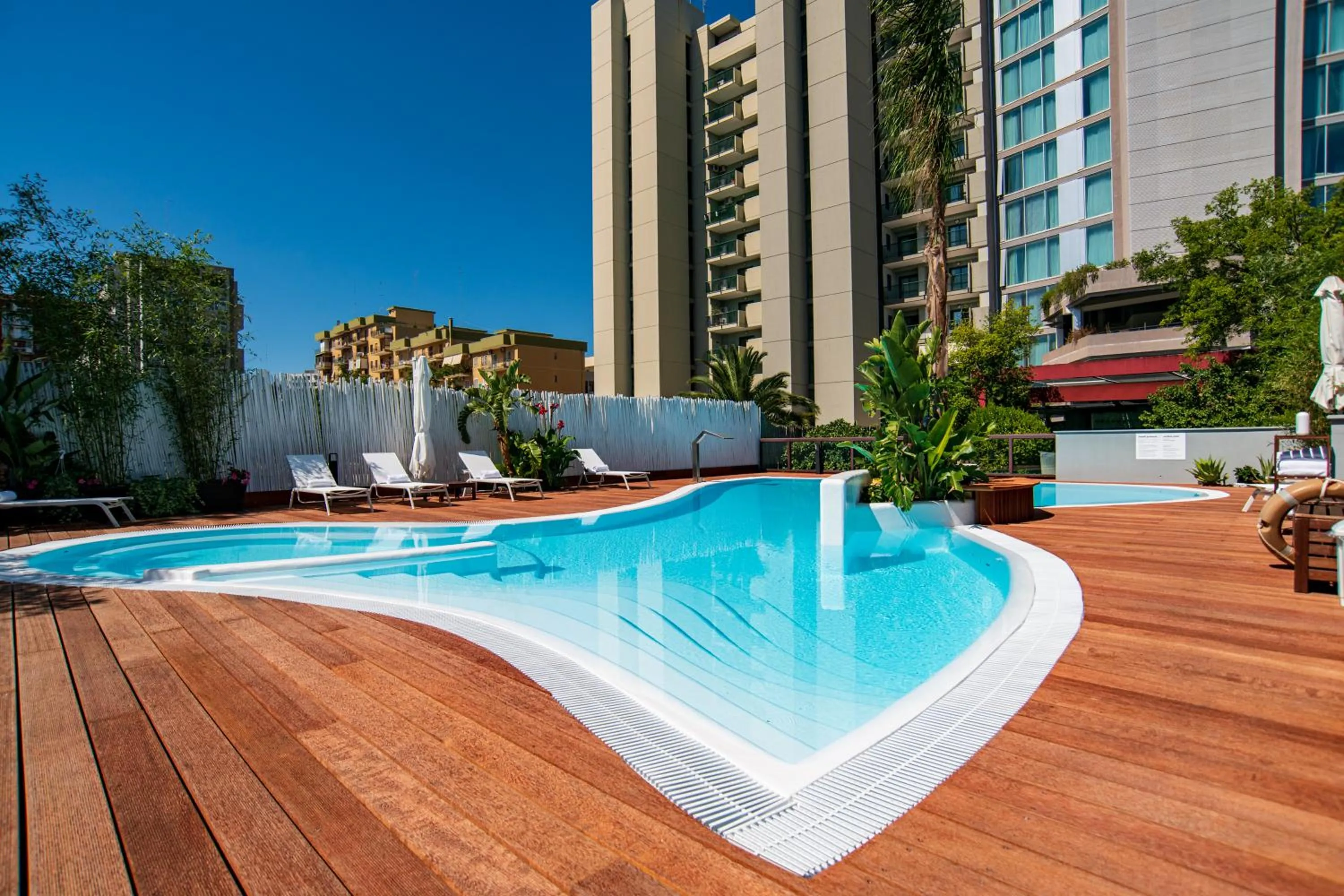 Swimming pool in Hi Hotel Bari