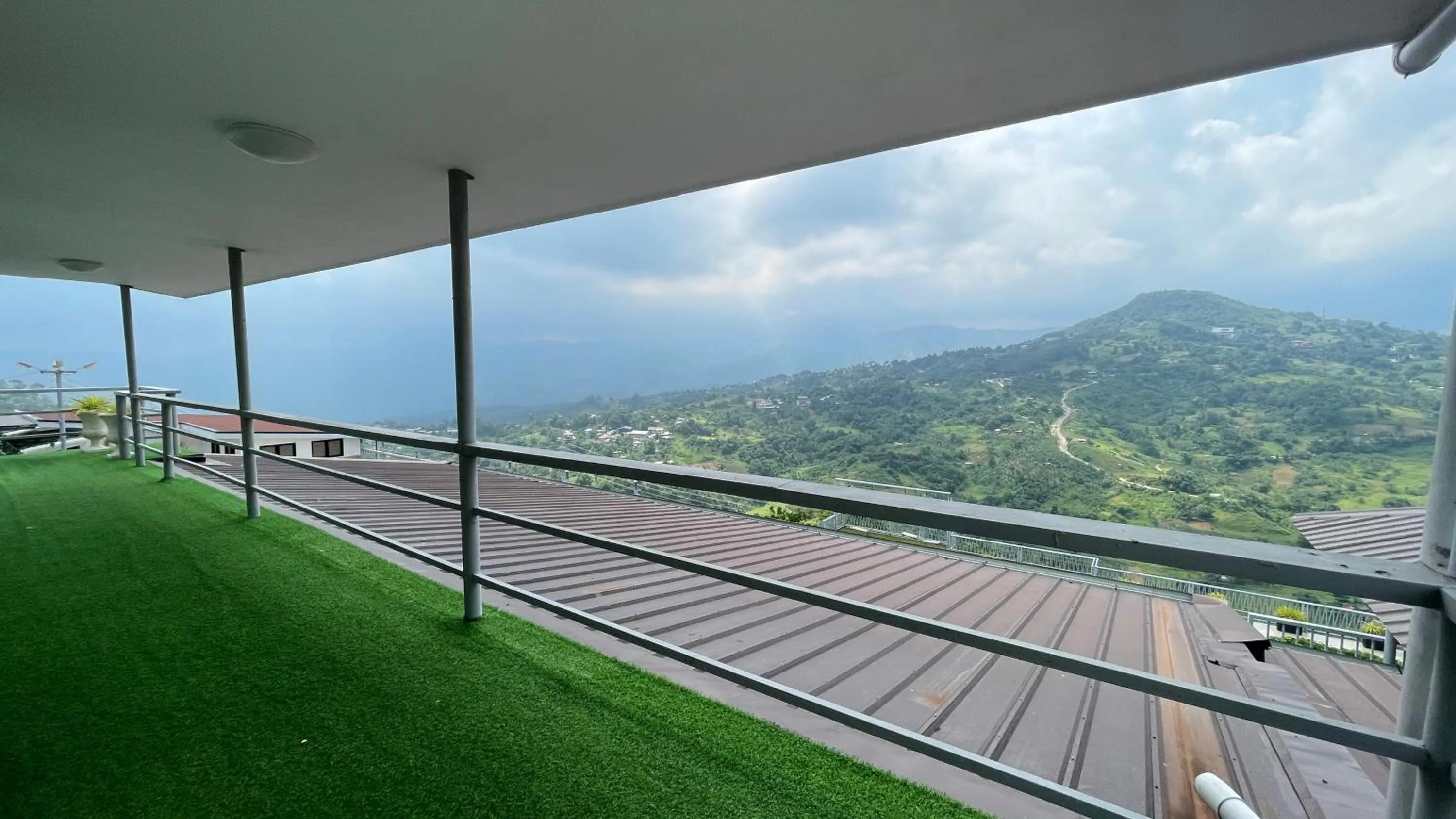 Day in Serenity Farm and Resort by Hiverooms