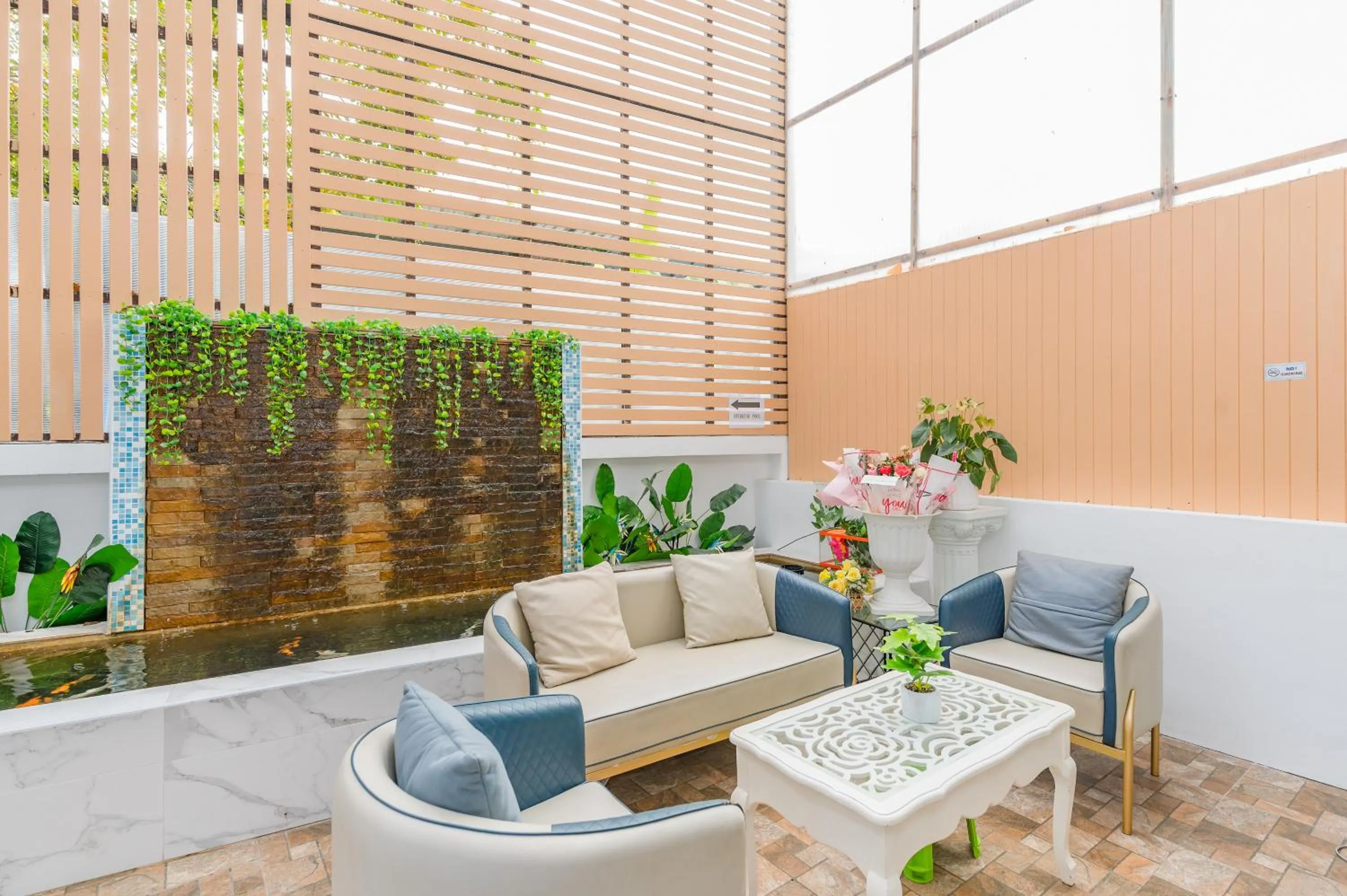 Garden in De Blue Sea Rawai Hotel