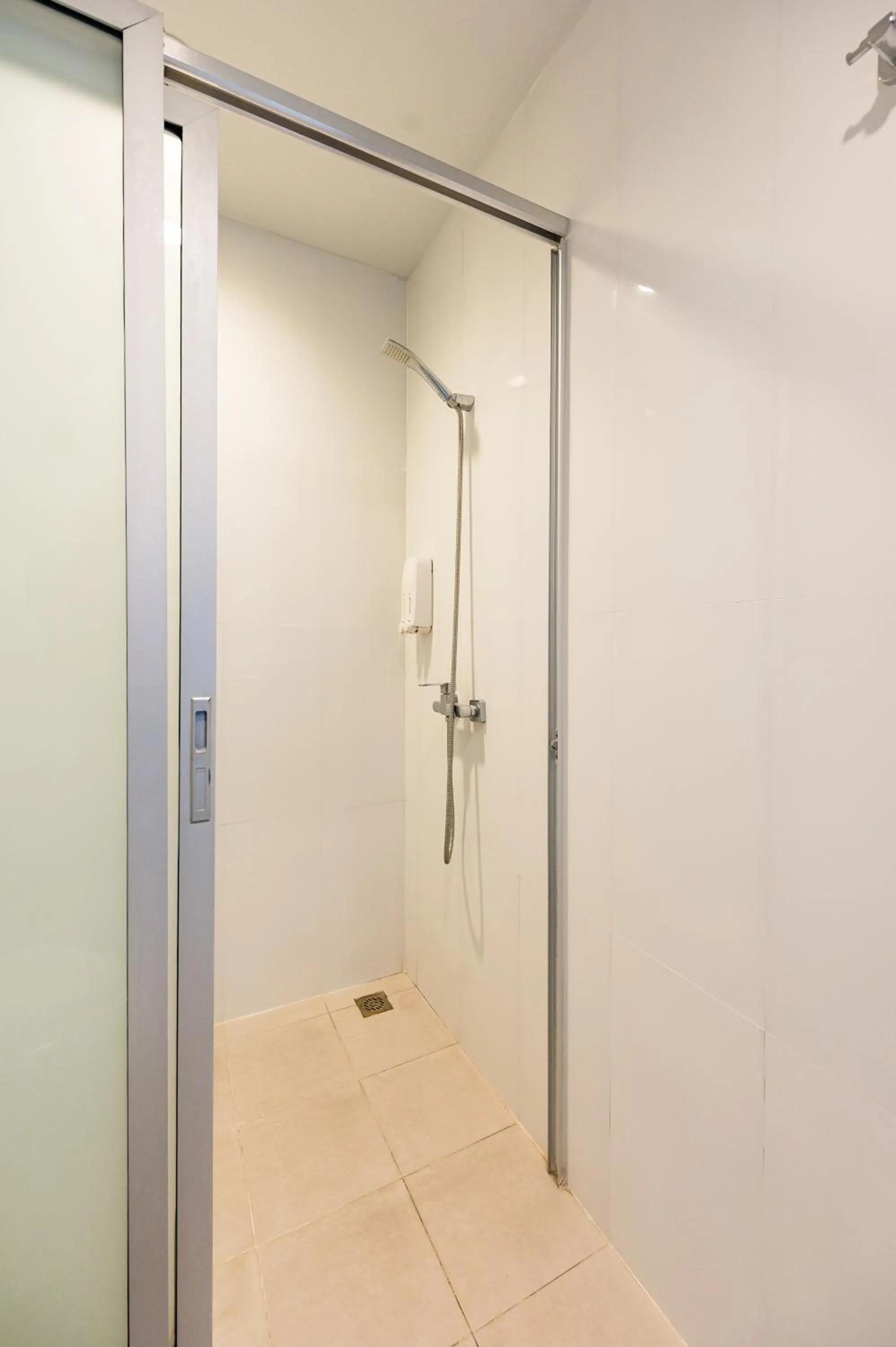 De Blue Sea Rawai Hotel