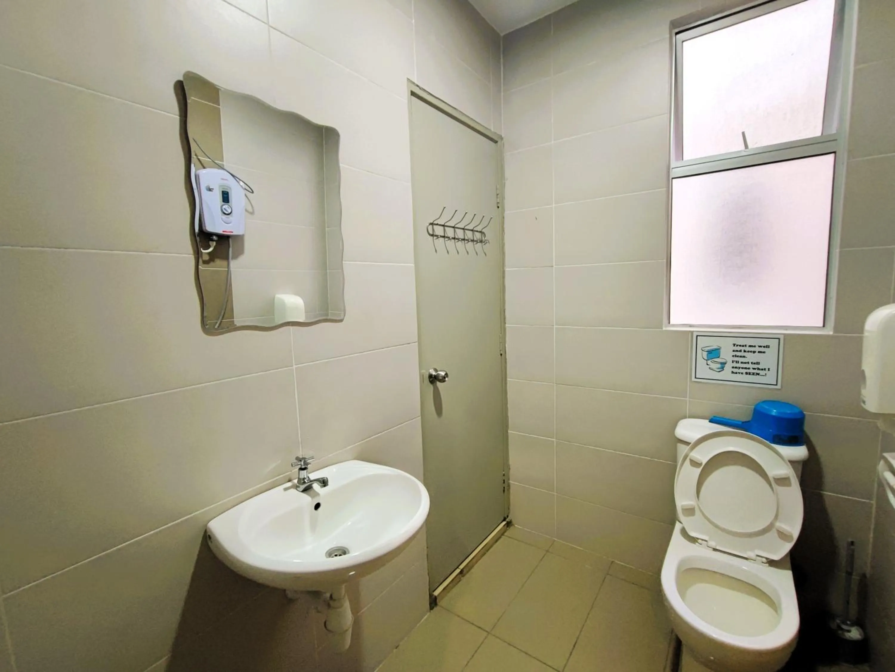 Shower in Somer GoldenHills Cameron Highlands Free Wi-Fi