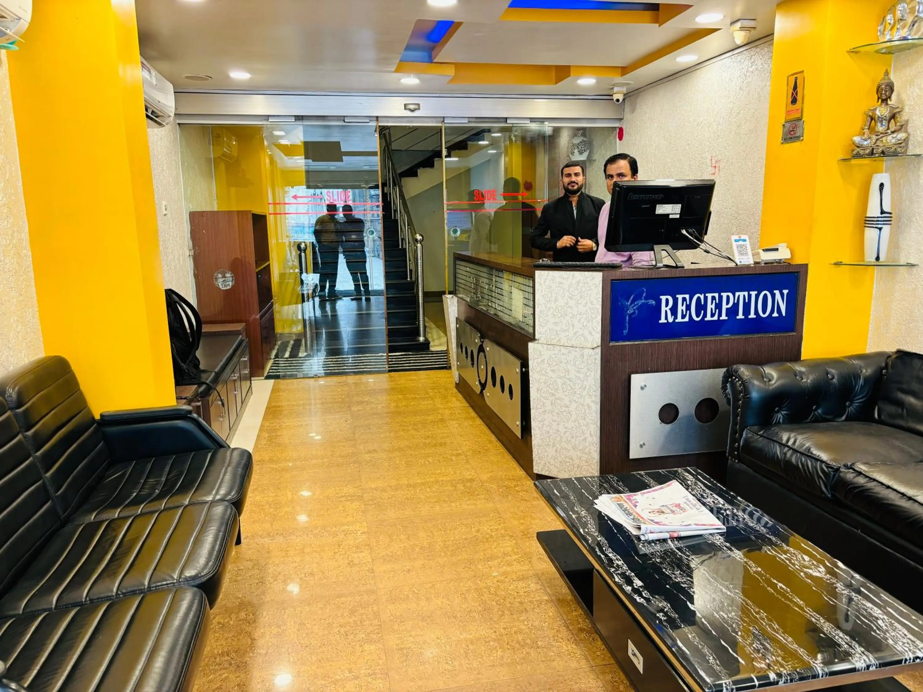 Lobby or reception in Hotel Chariot Inn Patna