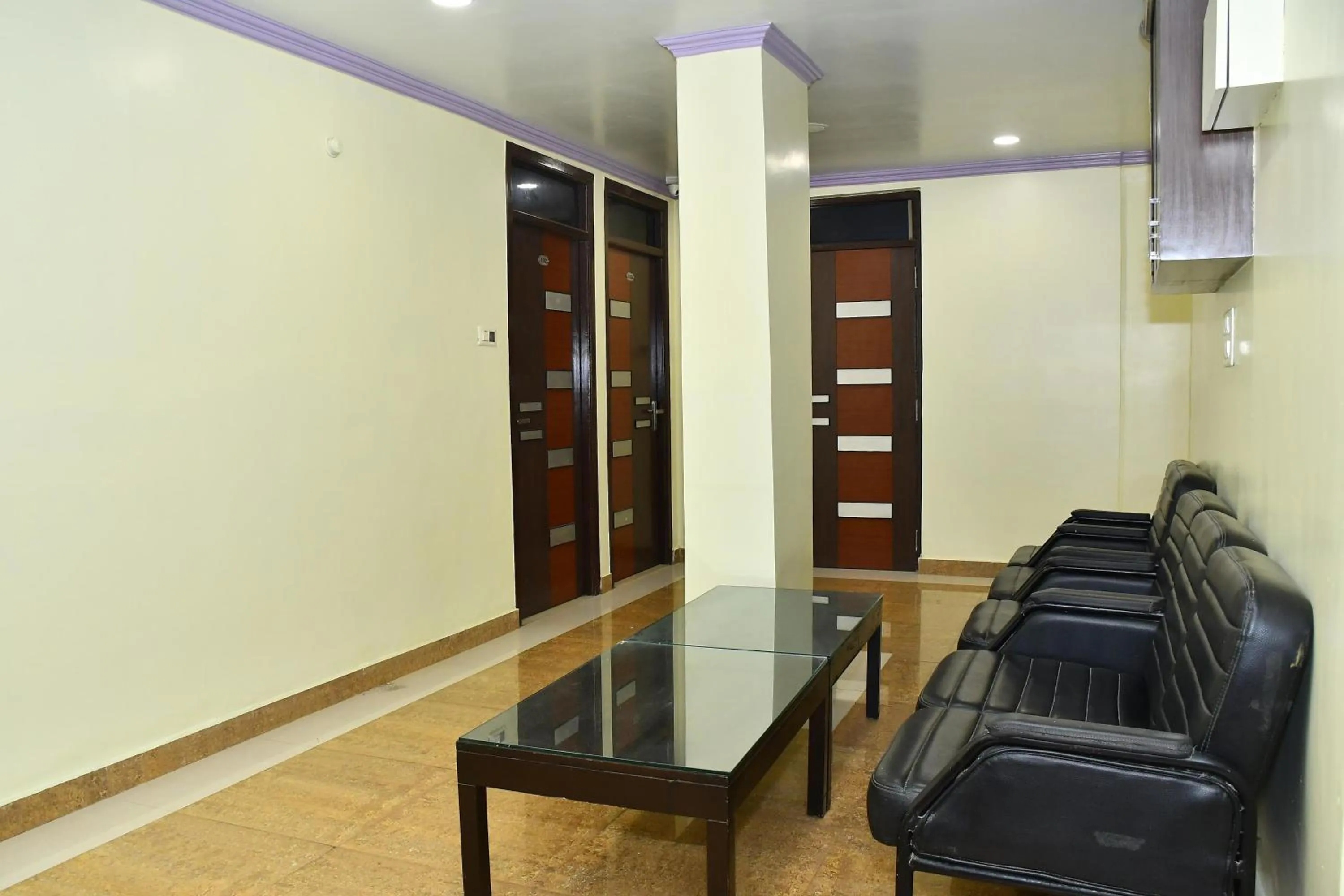 Property building in Hotel Chariot Inn Patna