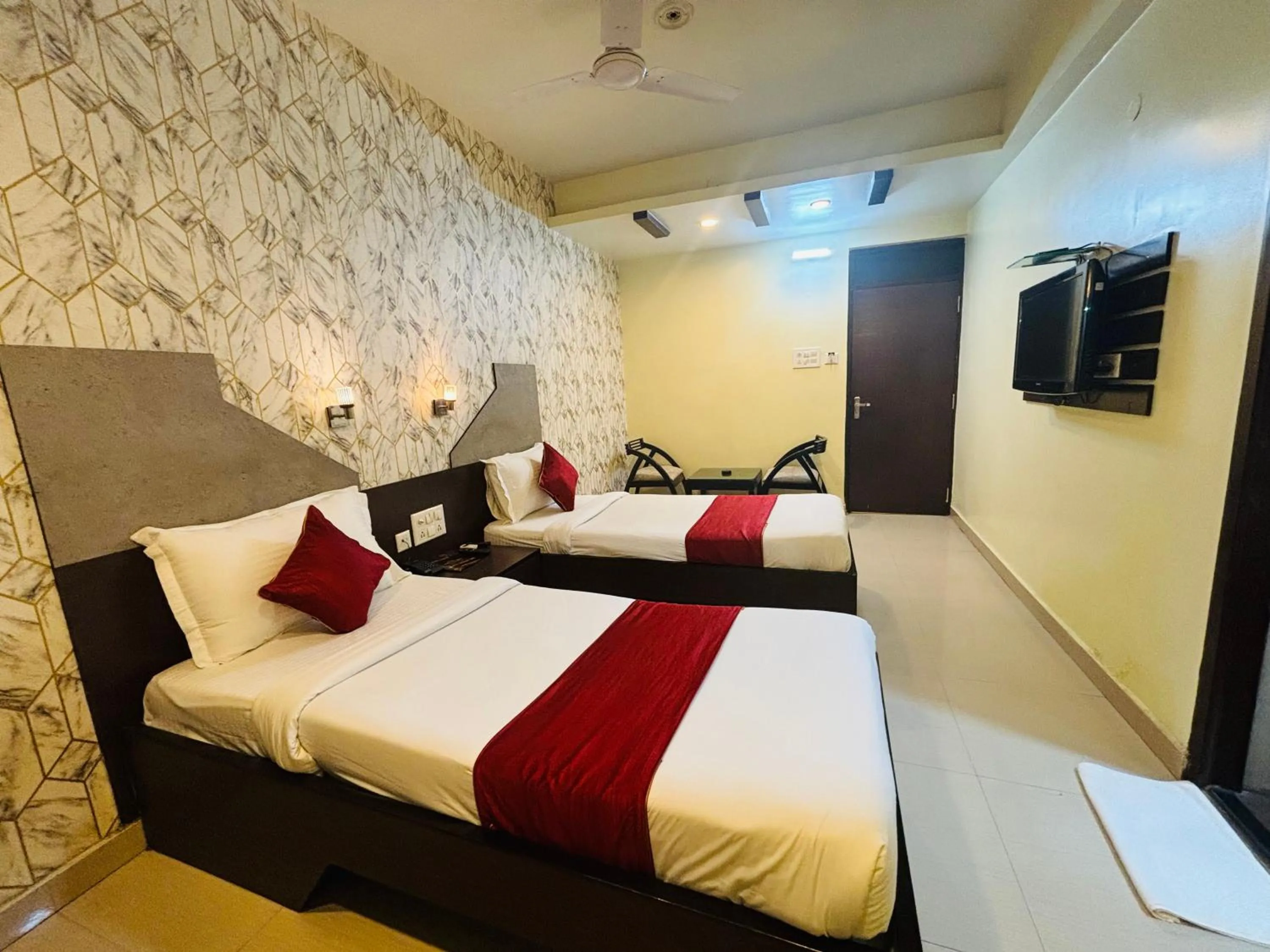 Bed in Hotel Chariot Inn Patna
