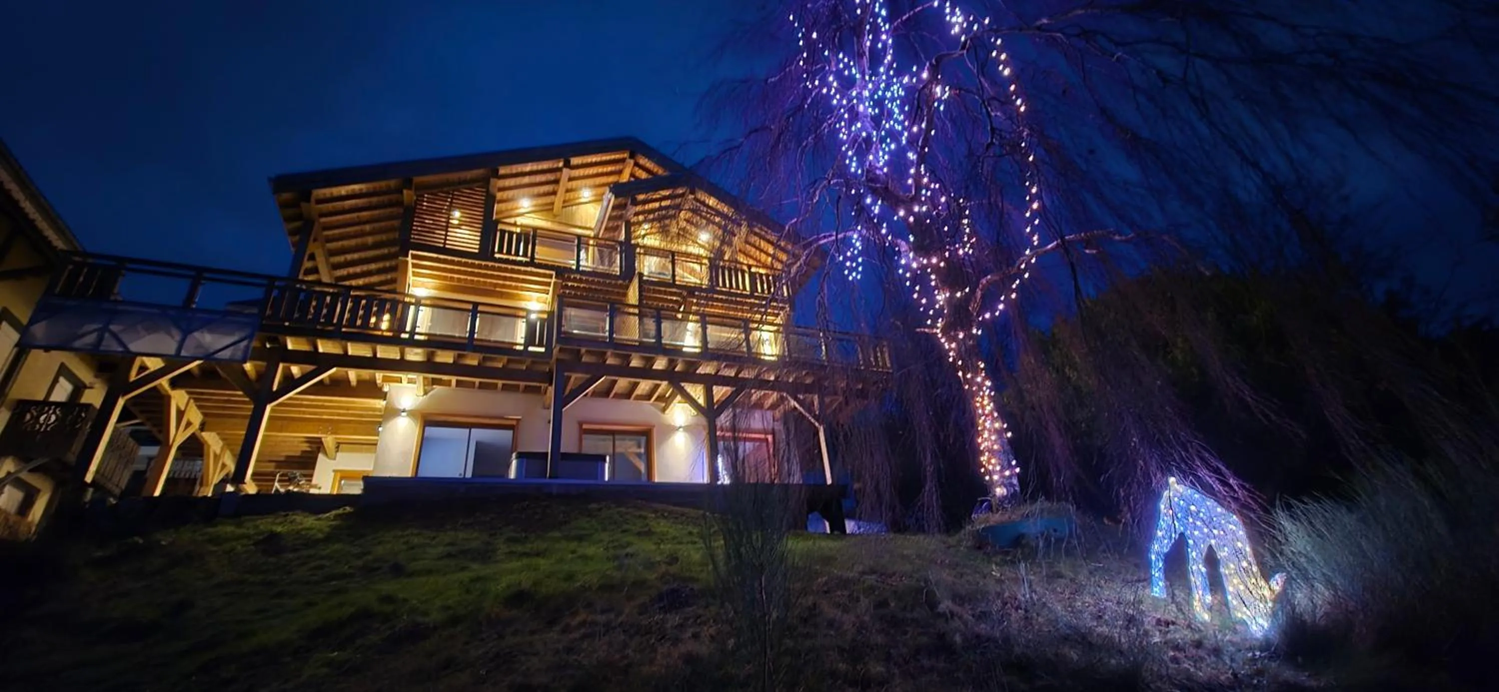 Property building in L'Or du Lac