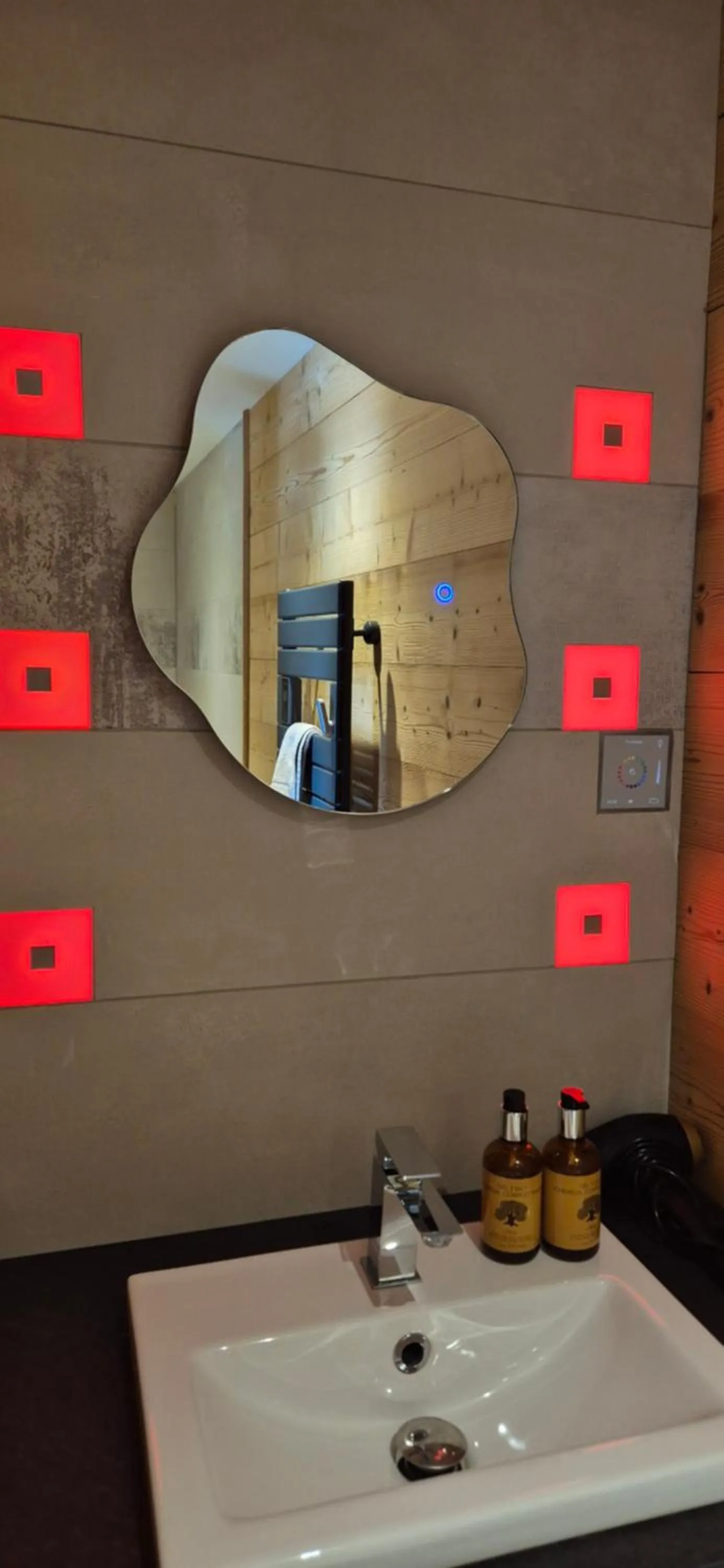 Bathroom in L'Or du Lac