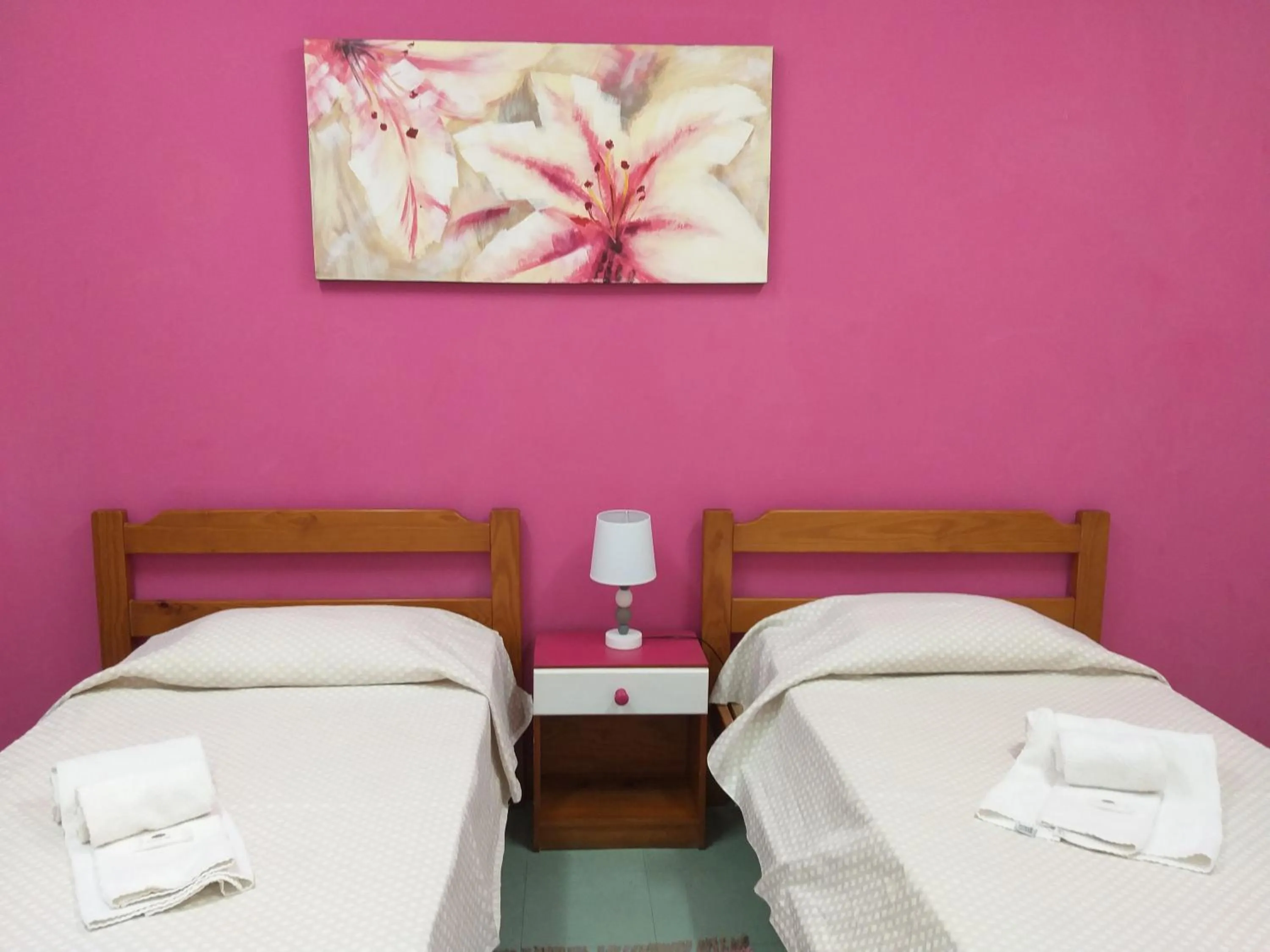 Photo of the whole room, Bed in HI Faro – Pousada de Juventude