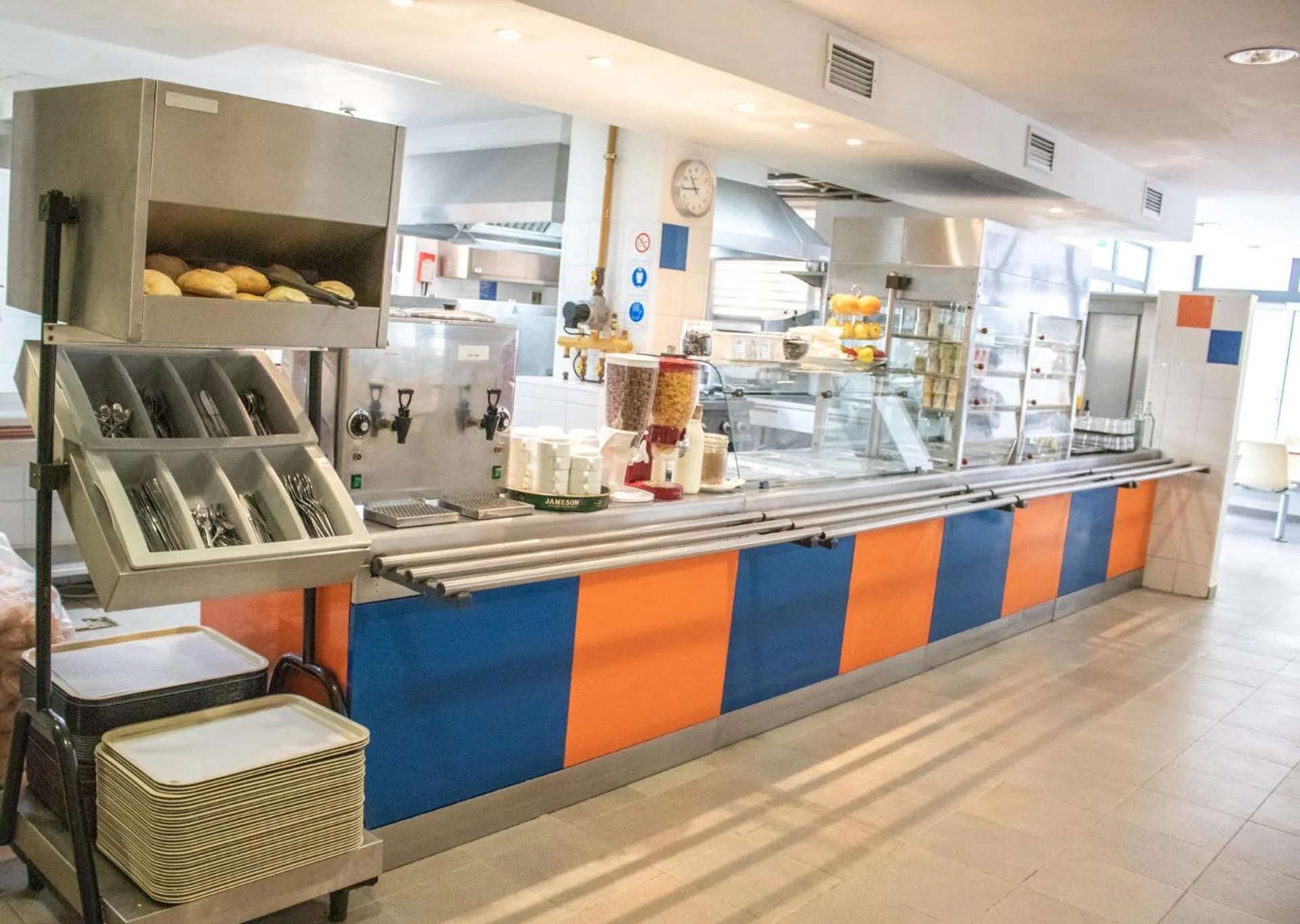 Restaurant/places to eat in HI Lisboa - Pousada de Juventude