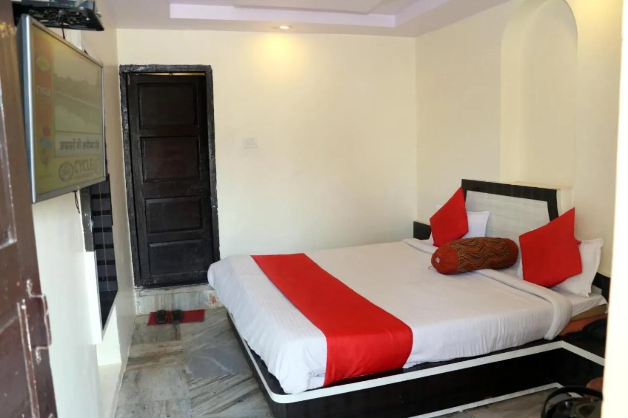Photo of the whole room, Bed in Hotel utkarsh