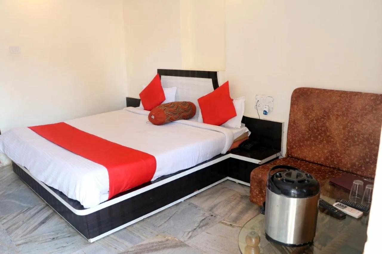 Bed in Hotel utkarsh