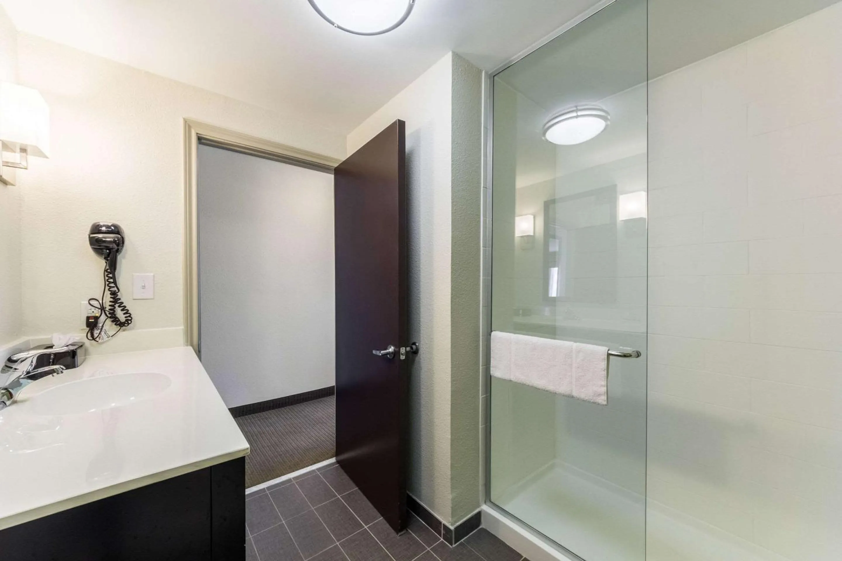 Bedroom in Sleep Inn & Suites