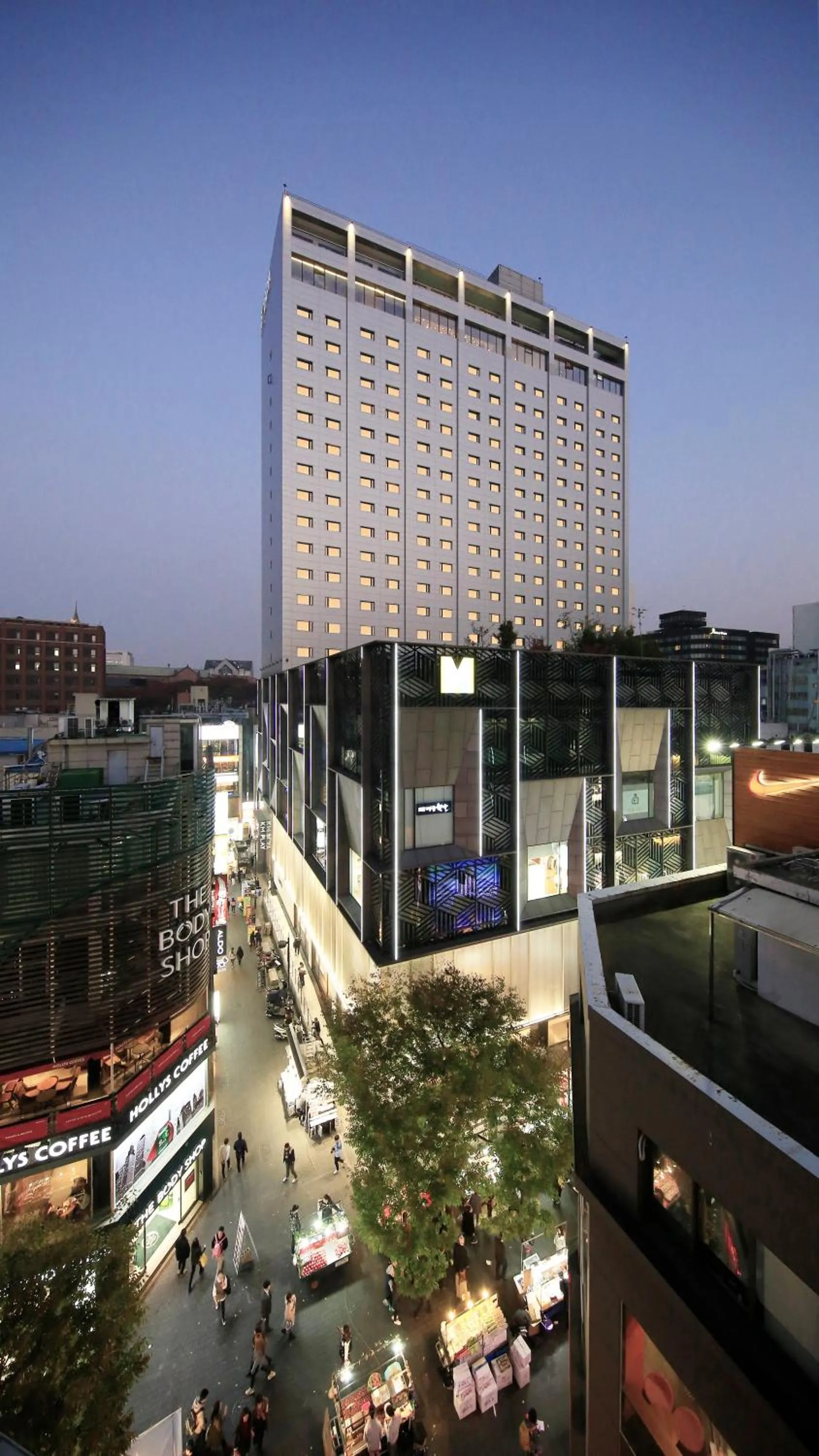 Property building in Solaria Nishitetsu Hotel Seoul Myeongdong - Renovated in 2025