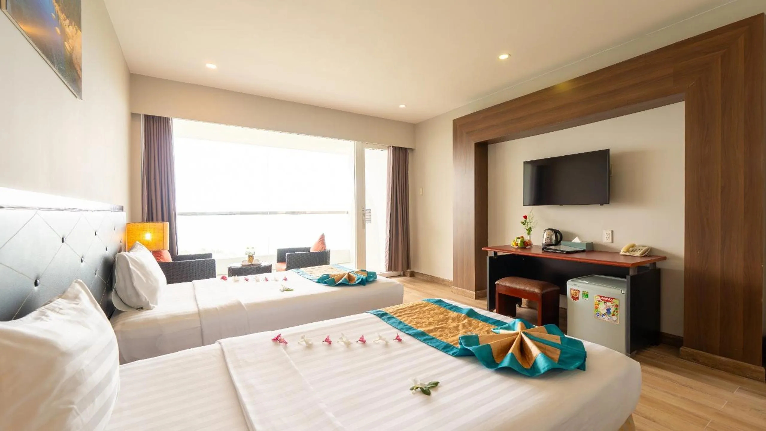 Bedroom, Bed in Sandunes Beach Resort & Spa