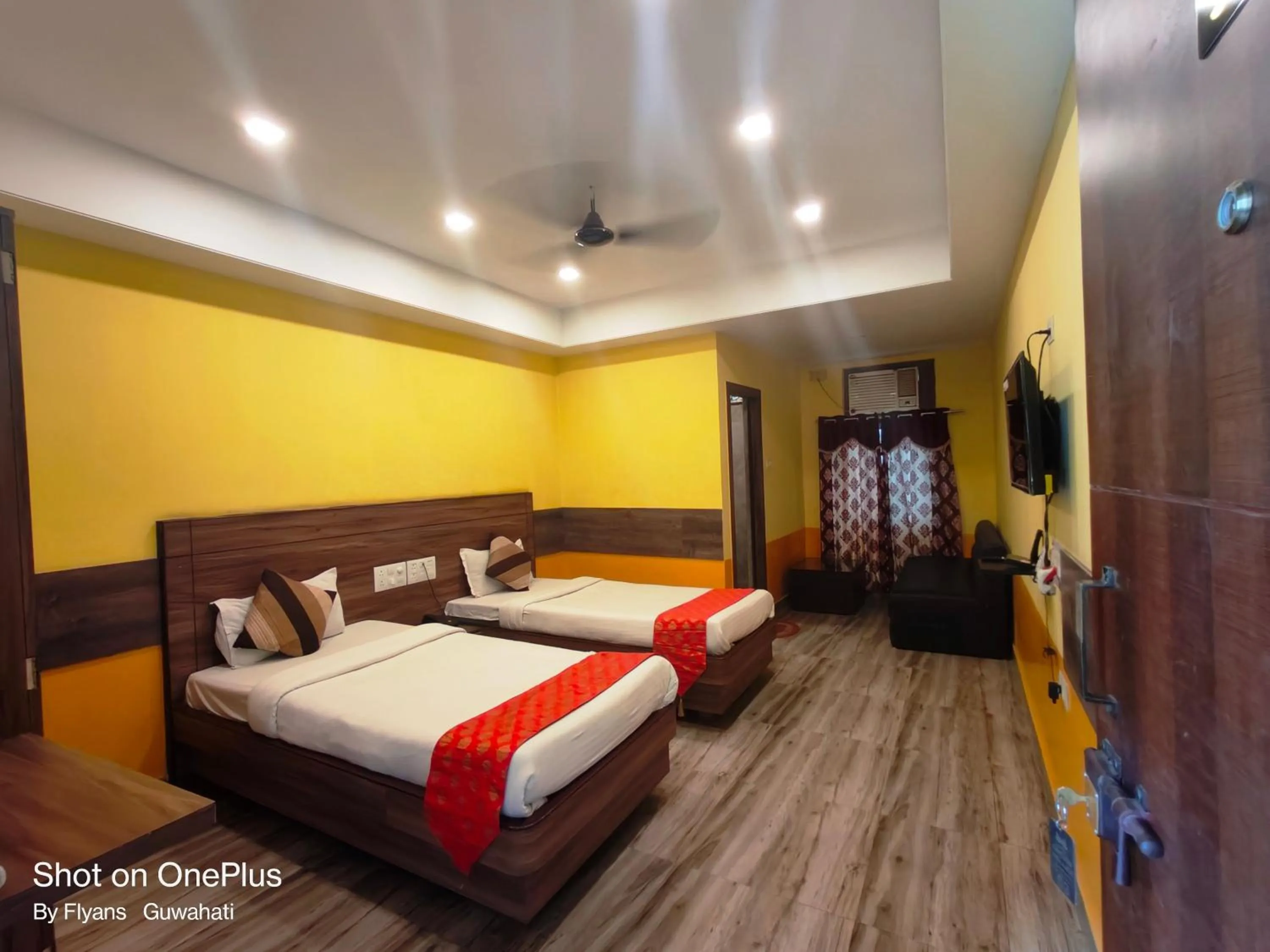 Bedroom, Bed in Hotel Green Valley