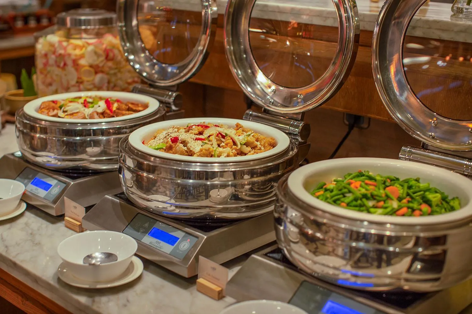 Restaurant/places to eat in THE 1O1 Bogor Suryakancana