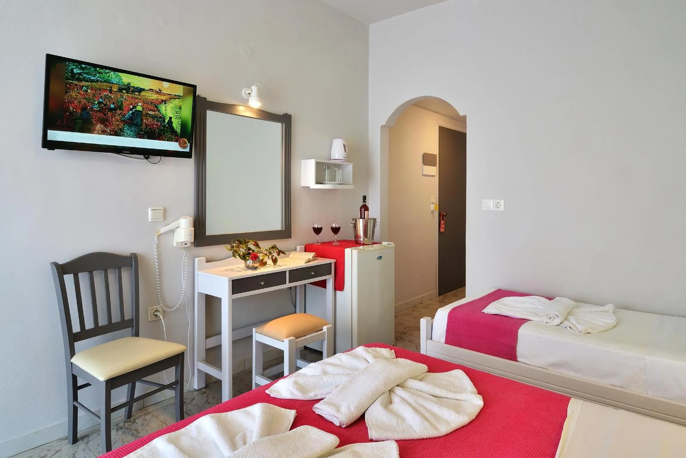 Breakfast, Bed in Nereides Hotel