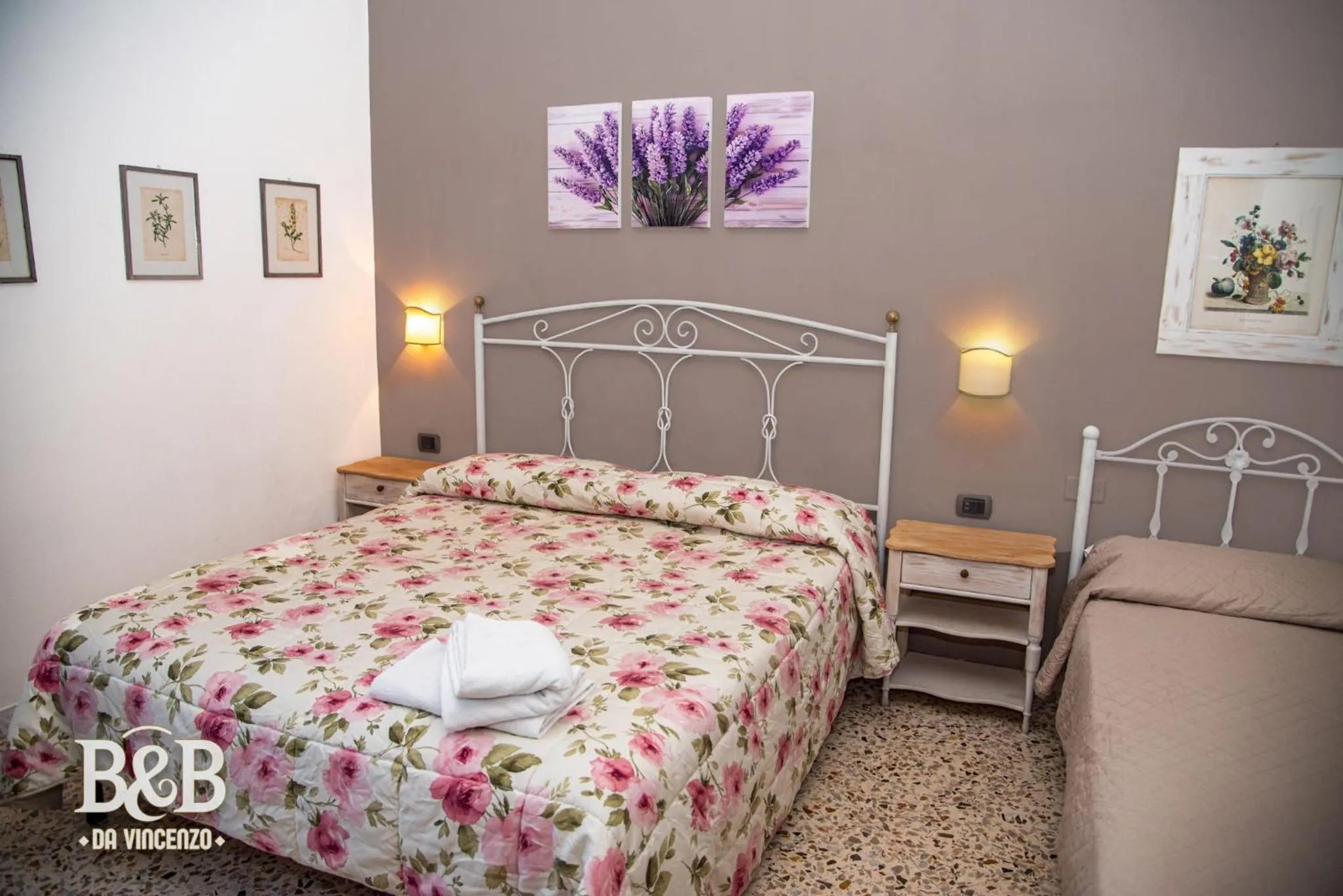 Bed in B&B Da Vincenzo
