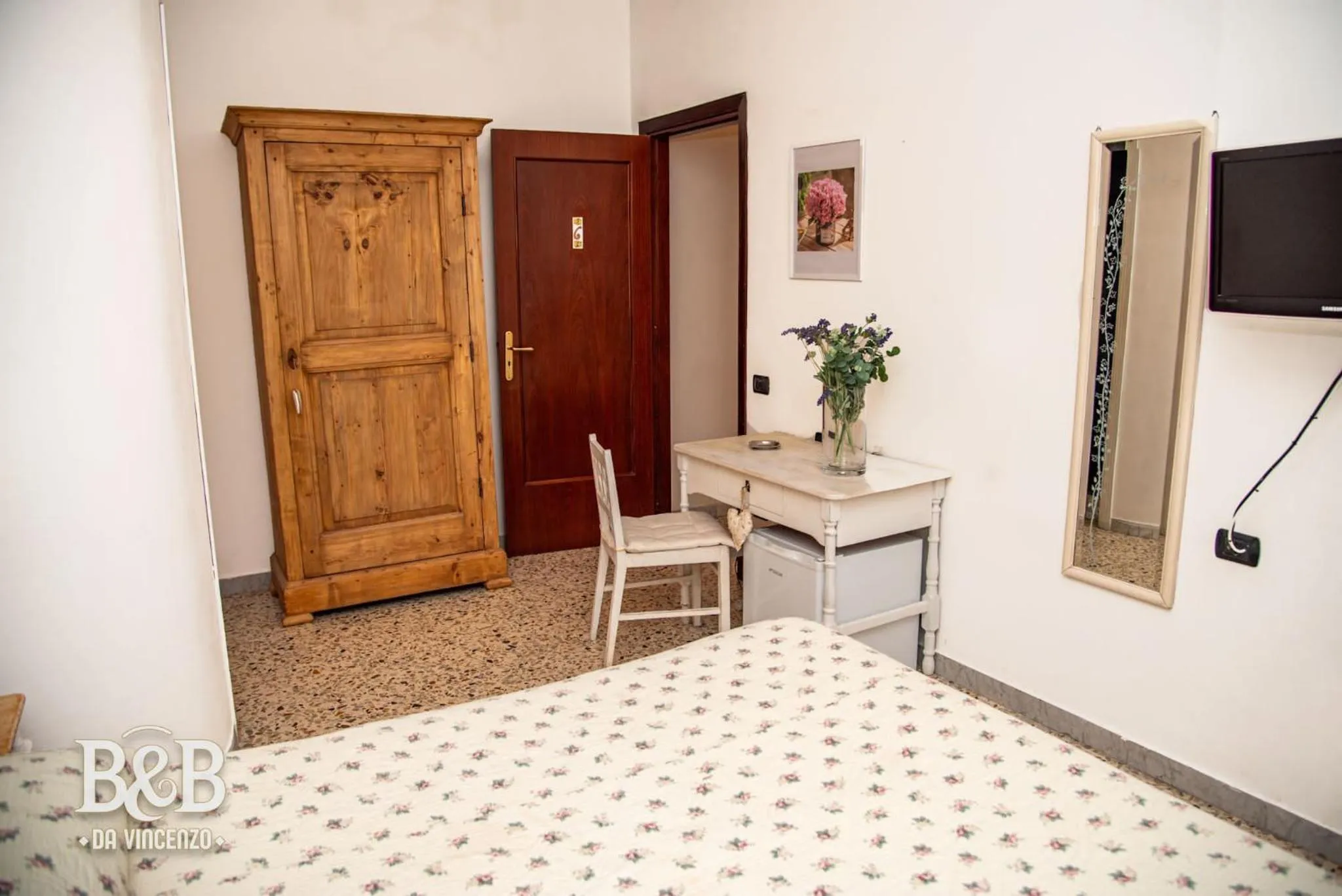 Bed in B&B Da Vincenzo