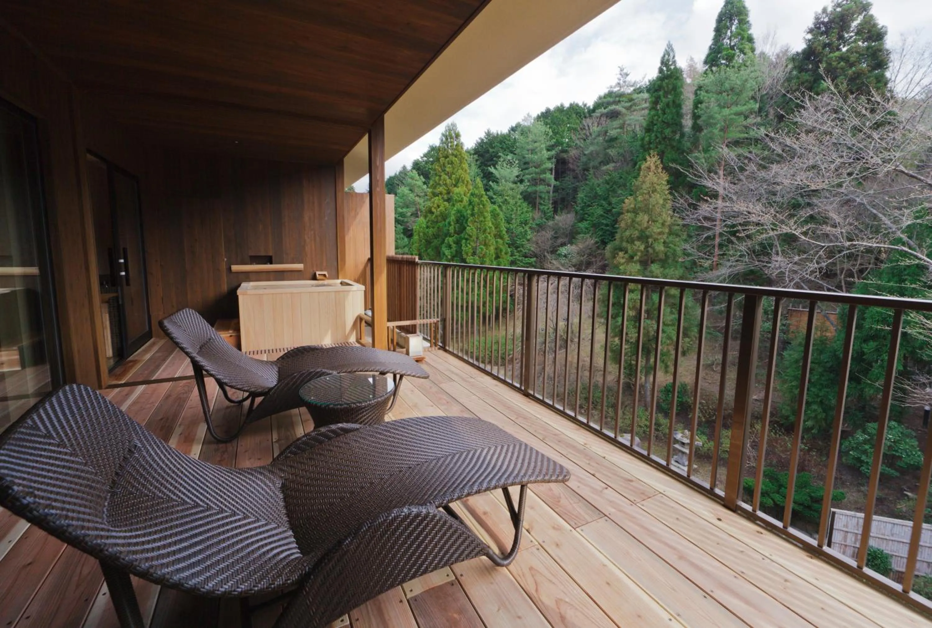 Balcony/Terrace in Kyo Yunohana Resort Suisen