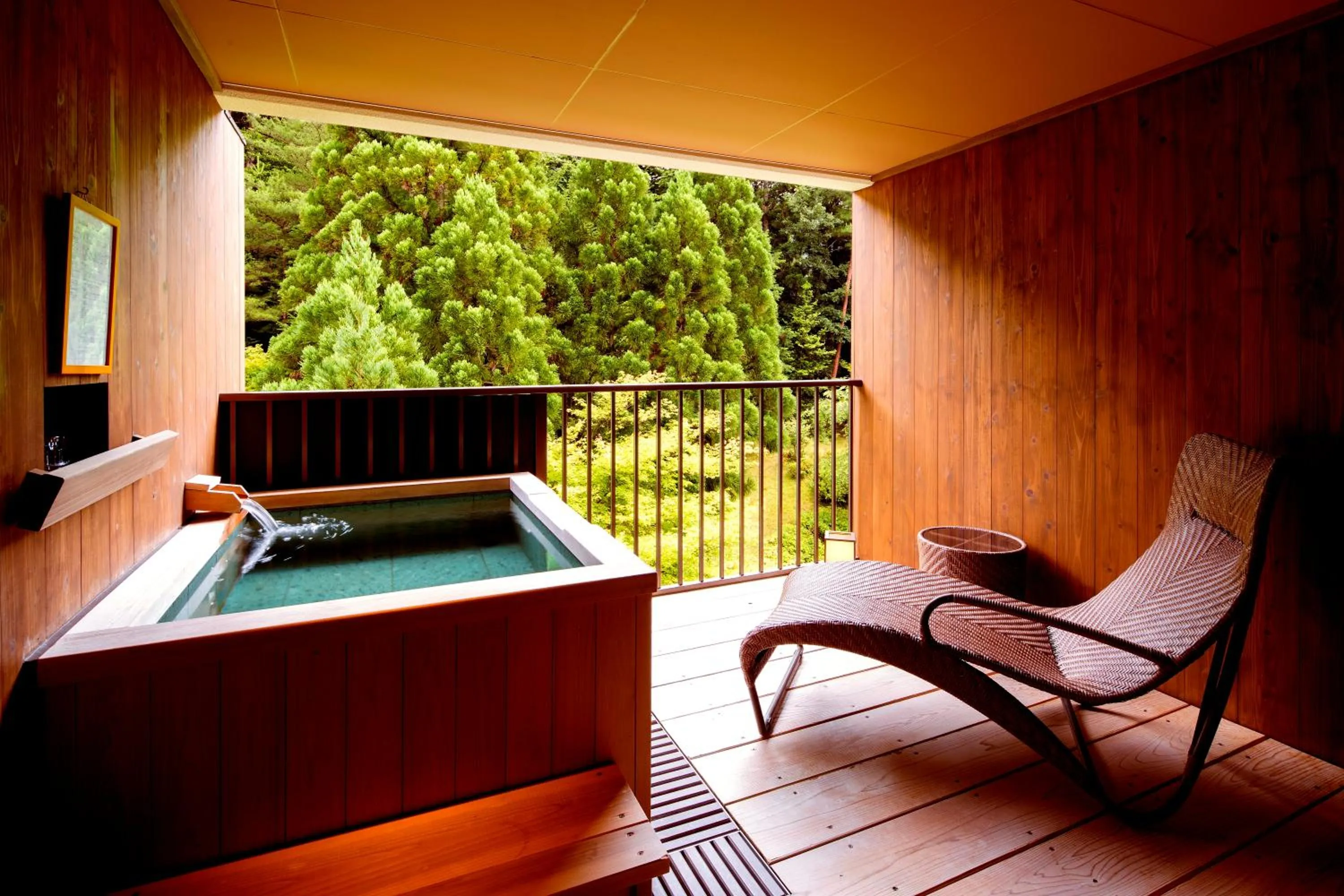 Hot Spring Bath in Kyo Yunohana Resort Suisen