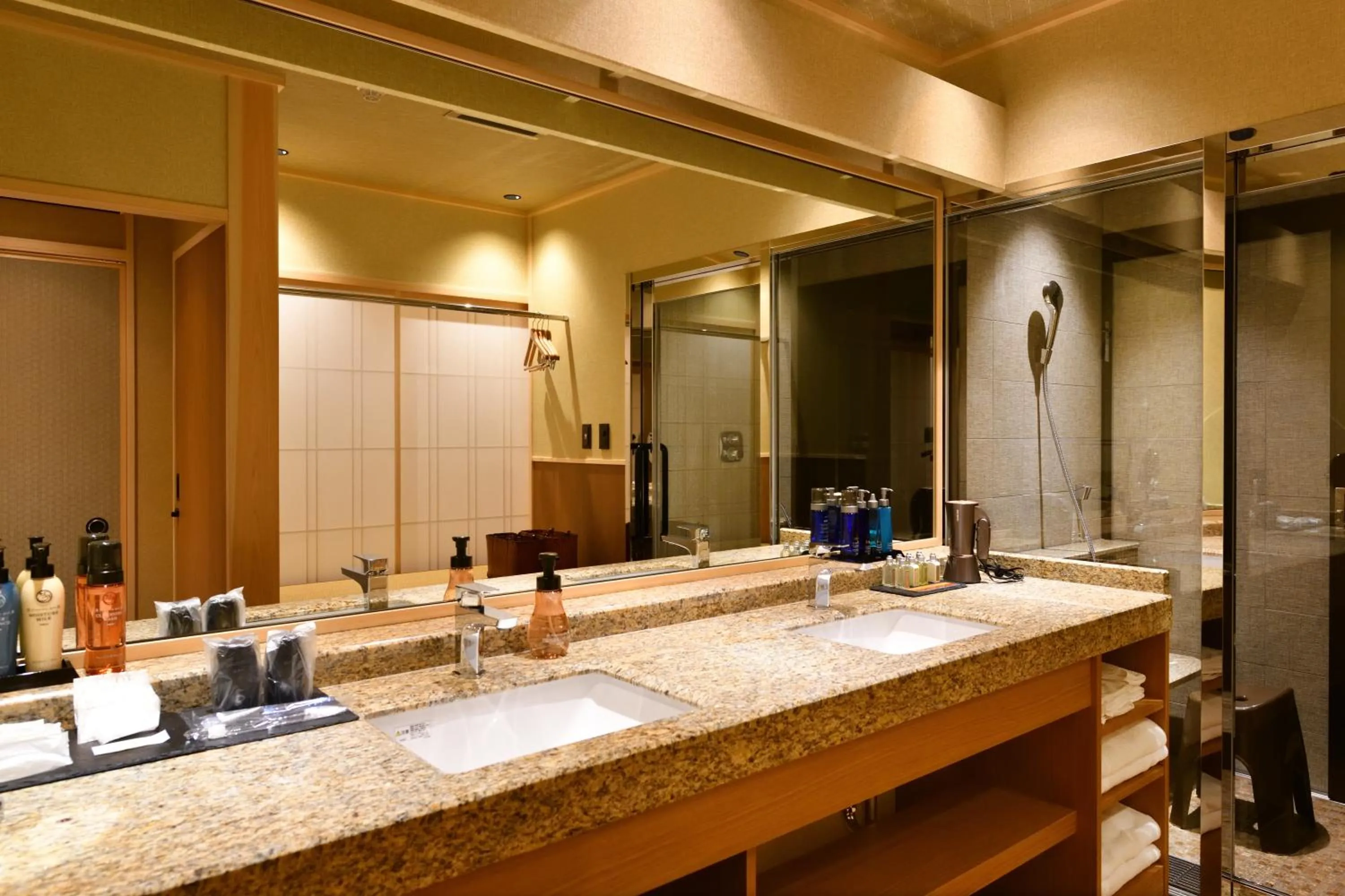 Bathroom in Kyo Yunohana Resort Suisen