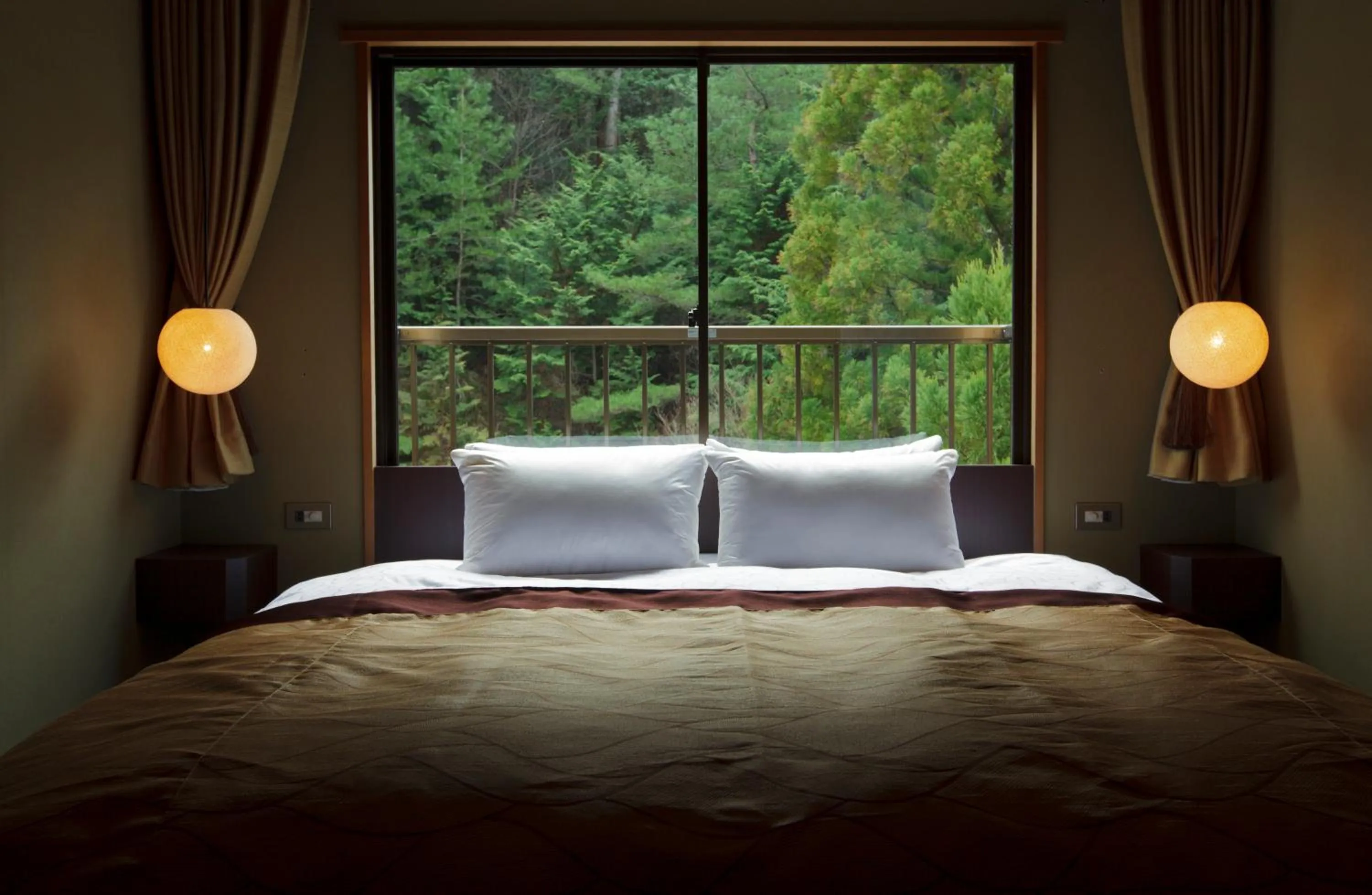 Bed in Kyo Yunohana Resort Suisen