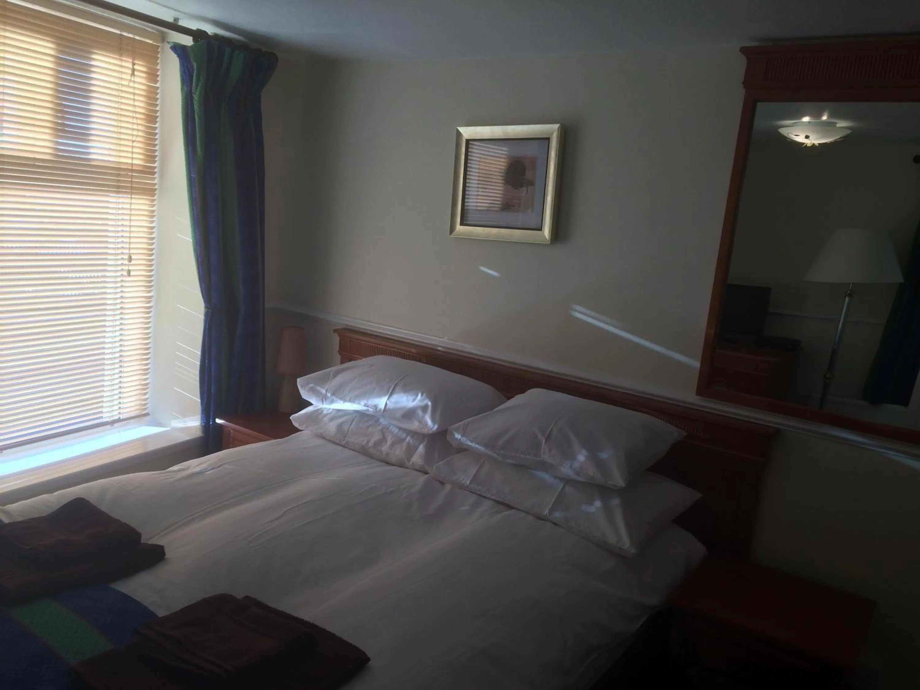 Bed in The Grafton Rooms