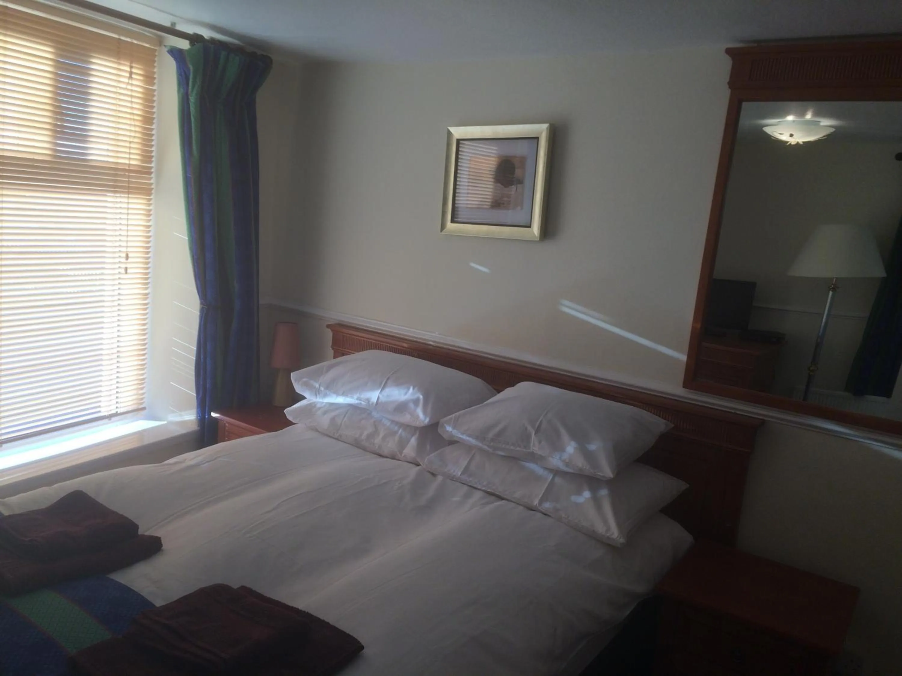 Bed in The Grafton Rooms