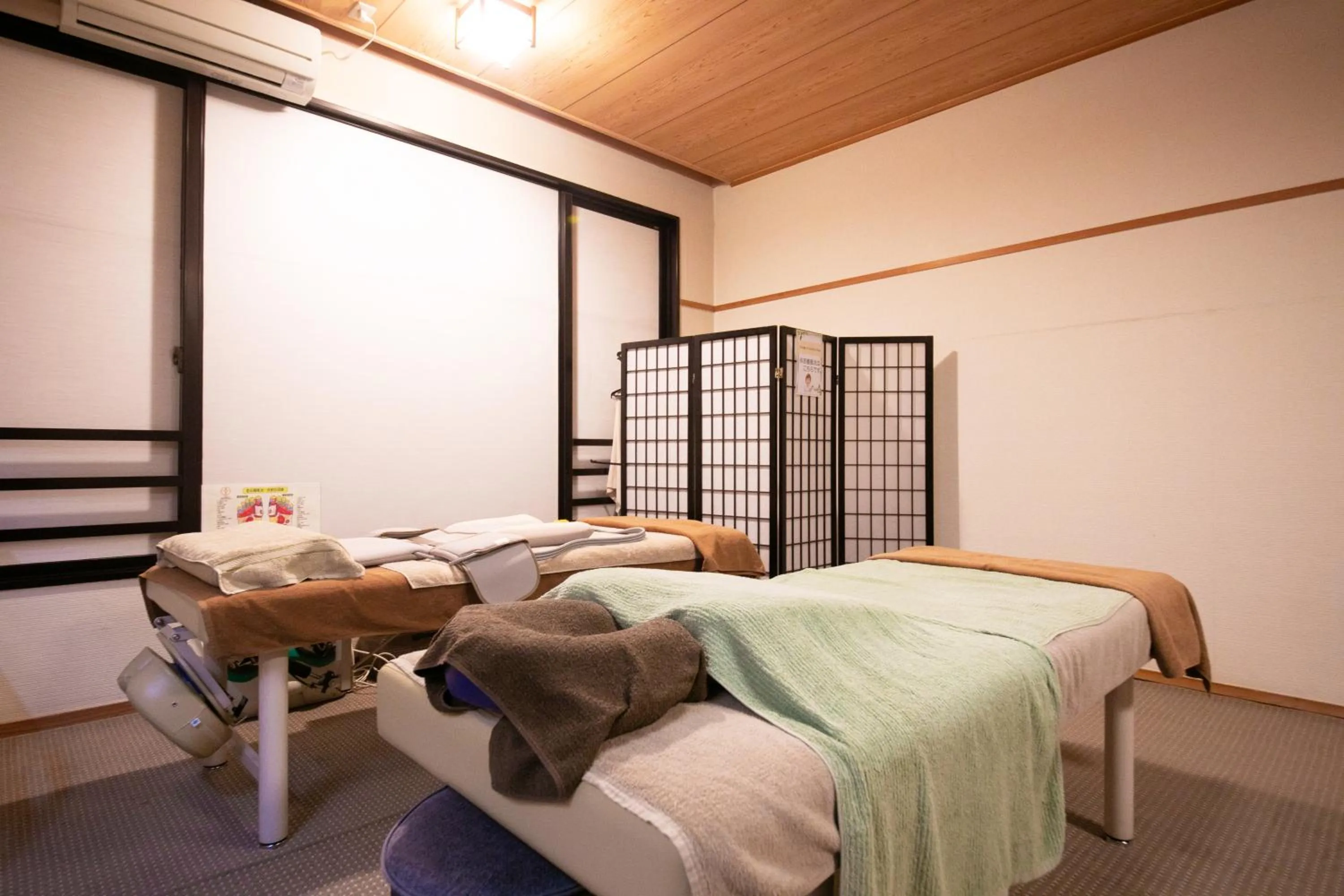Massage, Bed in Yufuin Sansuikan