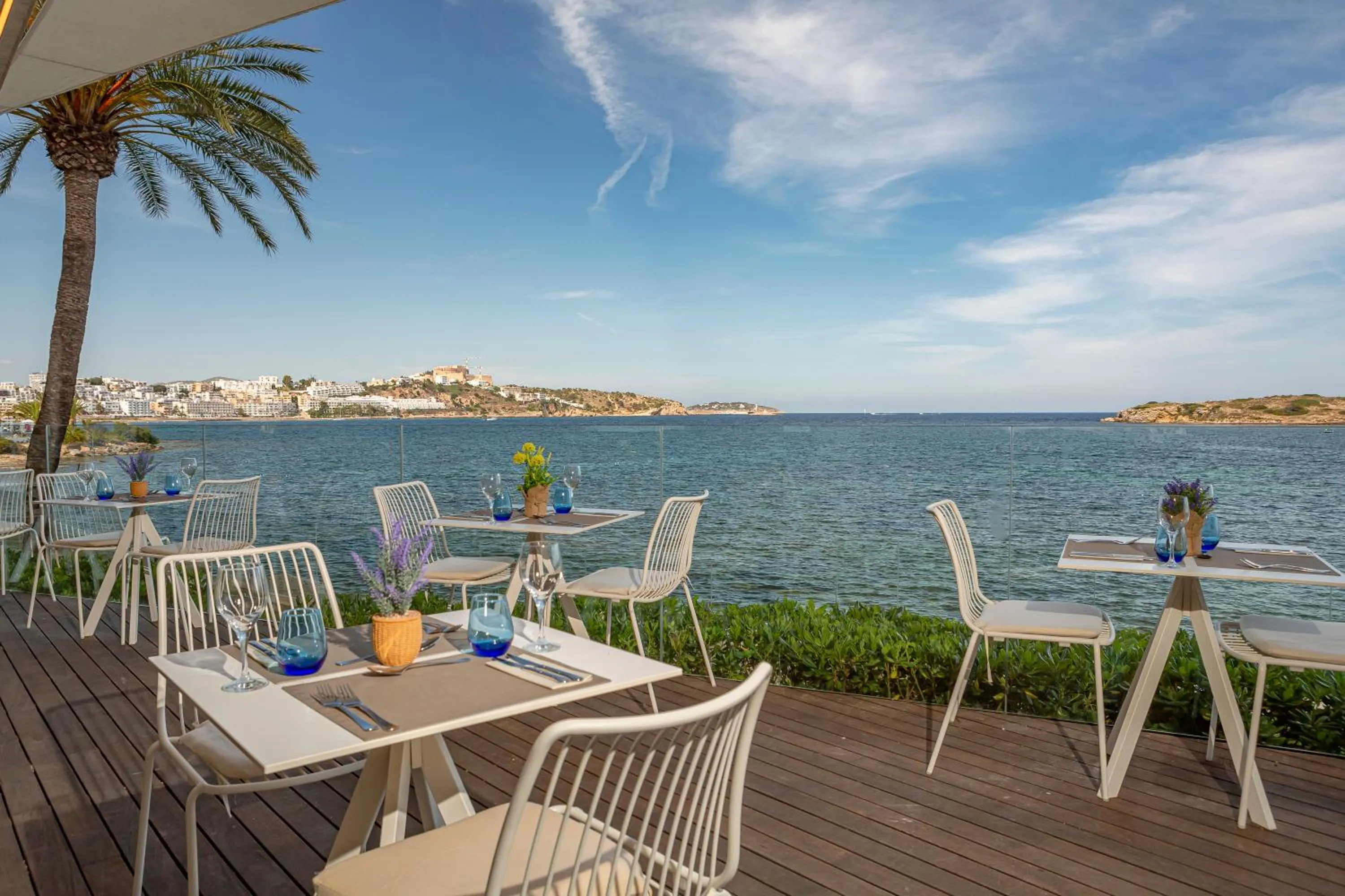 Restaurant/places to eat in Hotel Torre del Mar - Ibiza