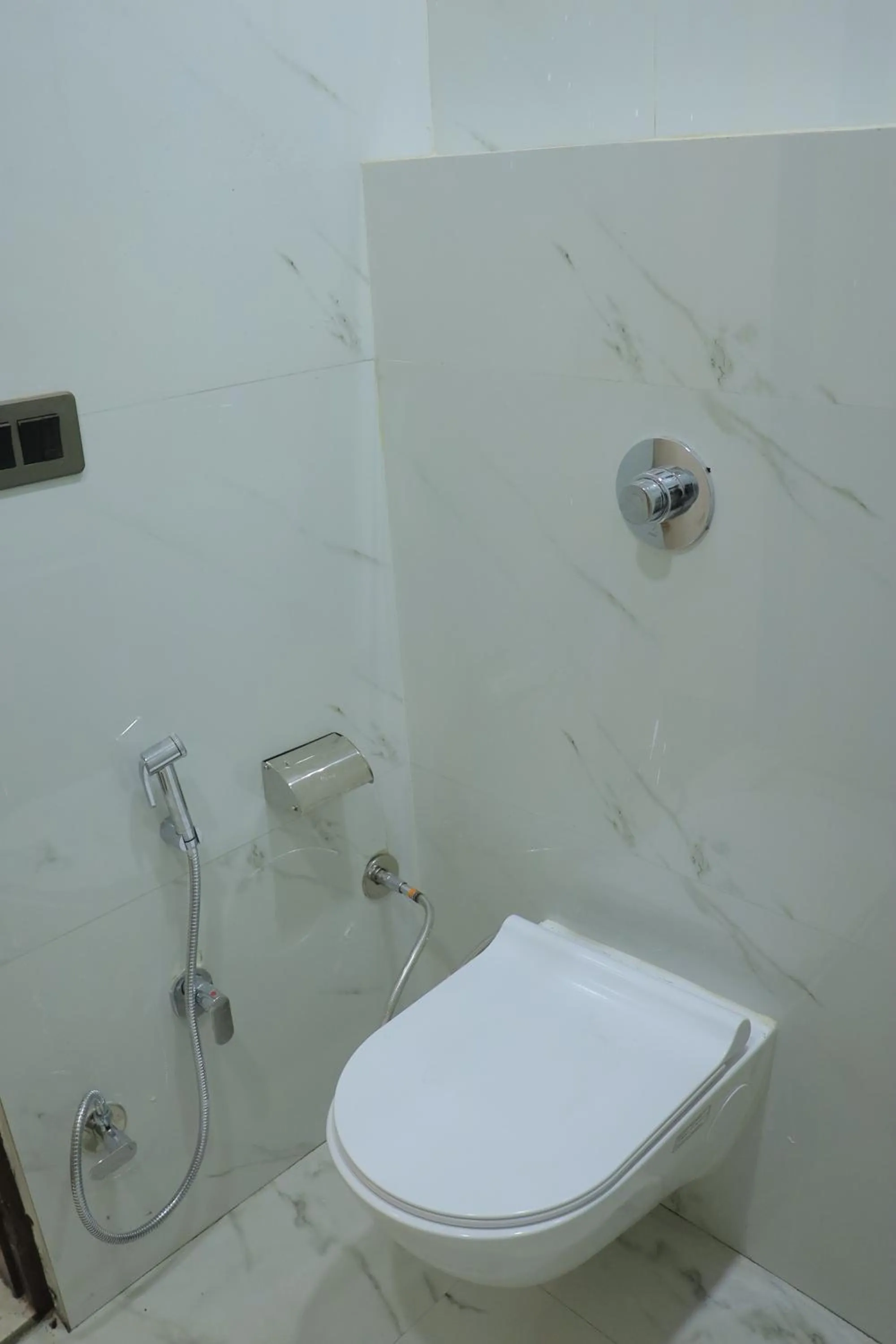 Shower in The Amritsar View near Golden temple