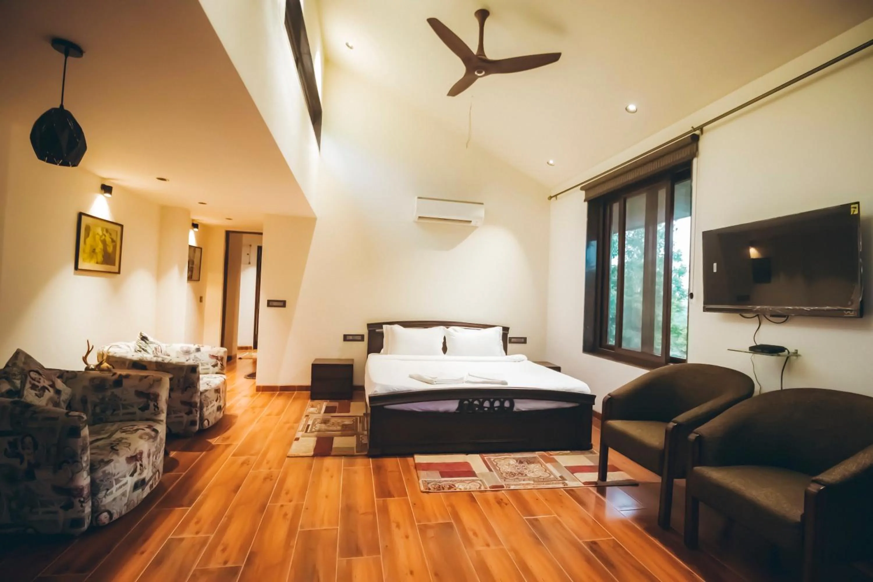 Bed in Red River Bungalow