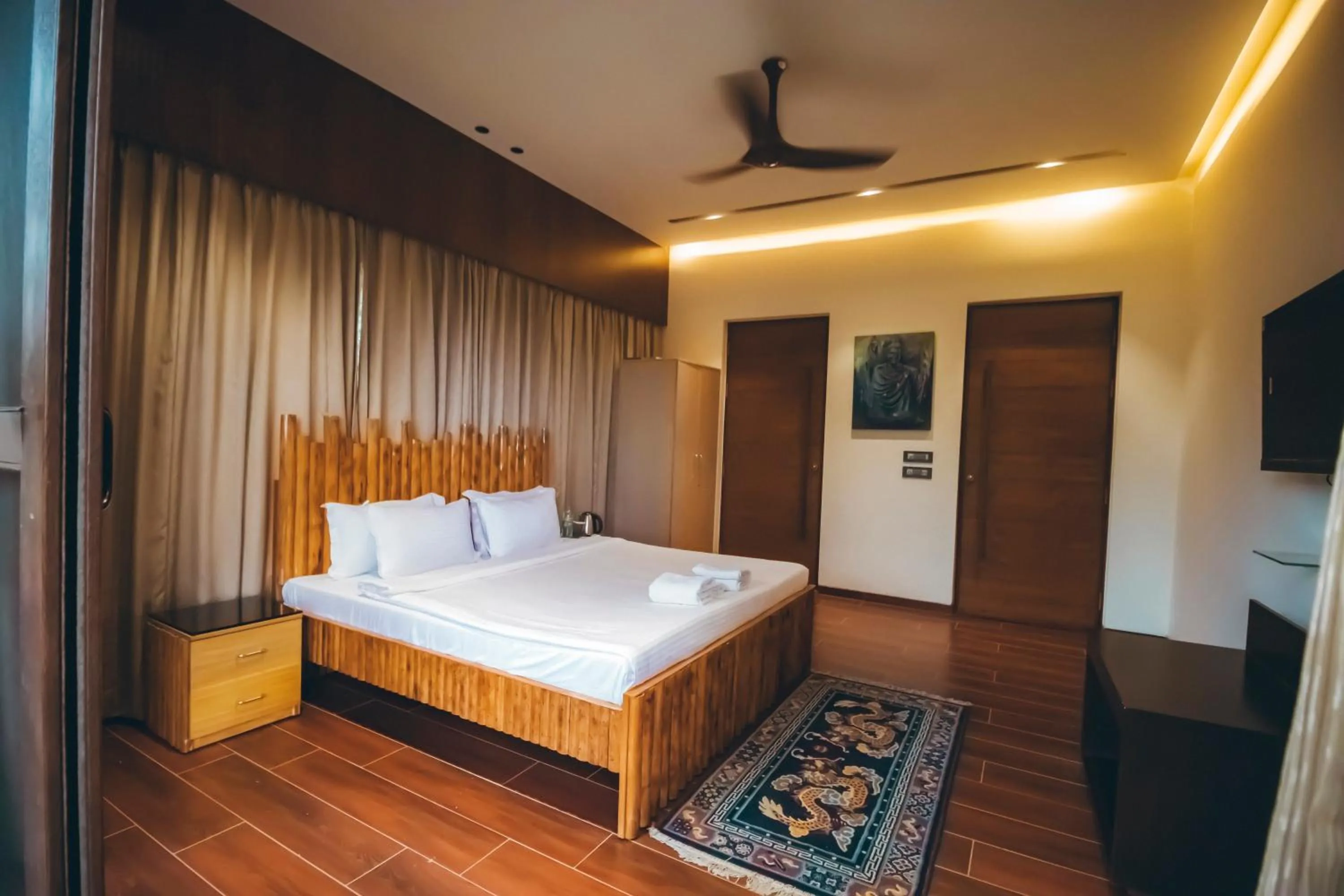 Bed in Red River Bungalow