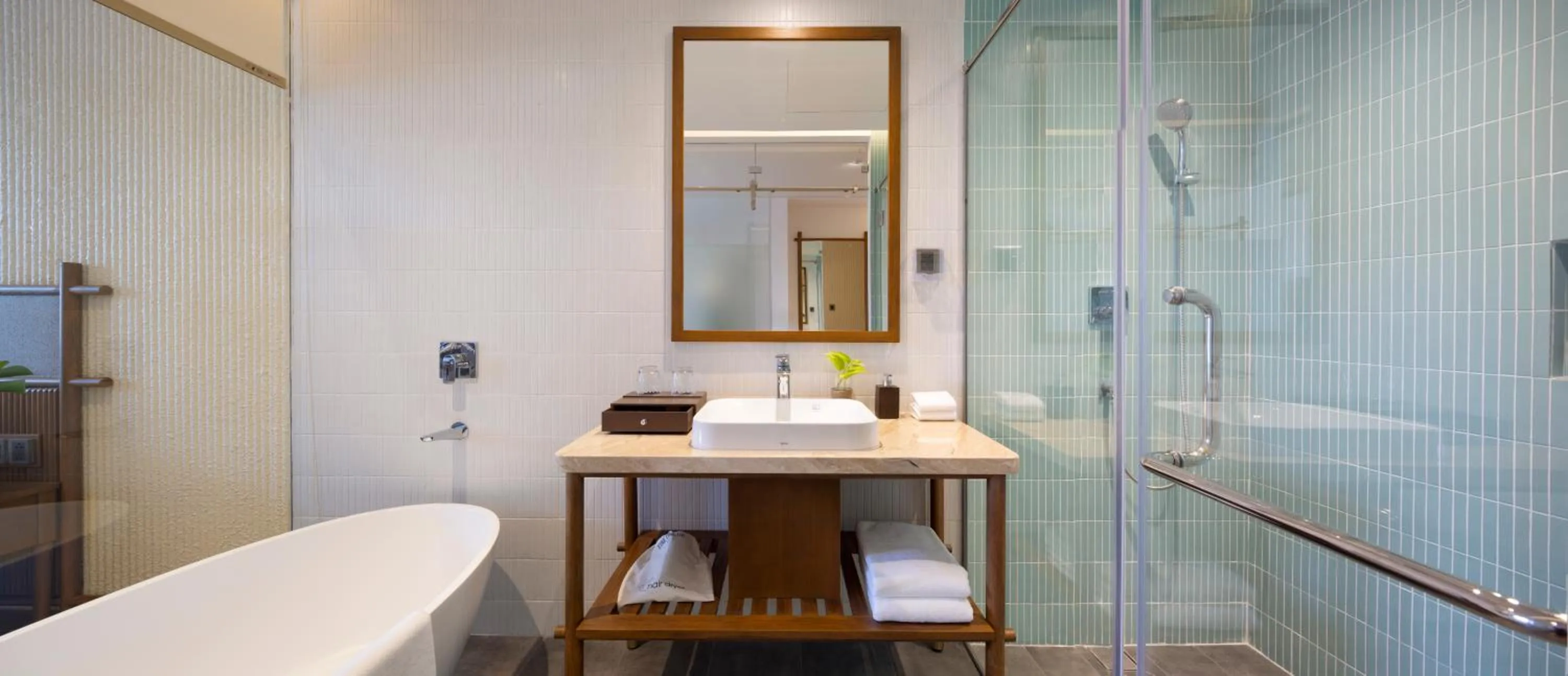 Shower in Iconic Long Hai Hotel