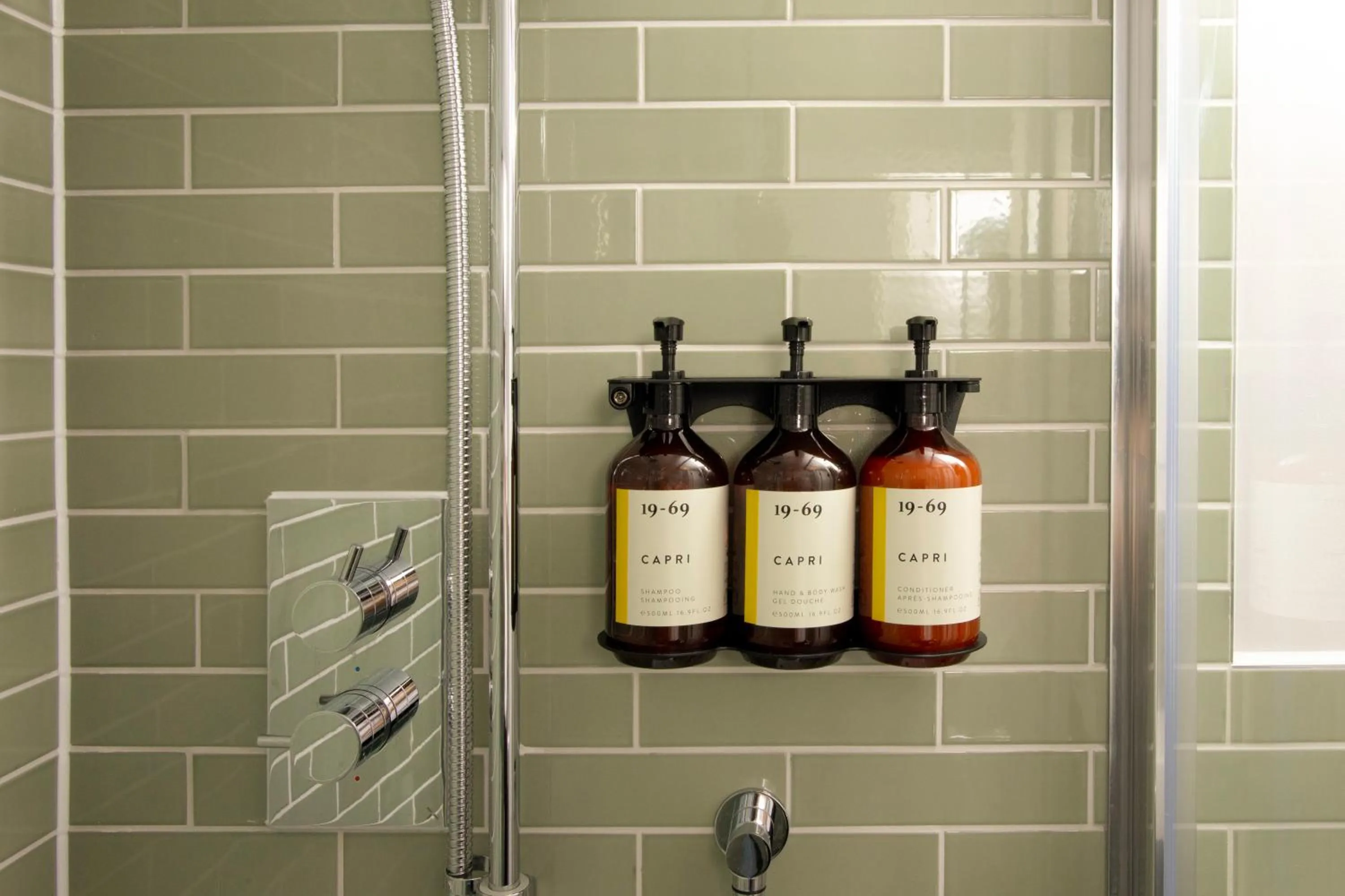 Toilet in Bob W London Olympia