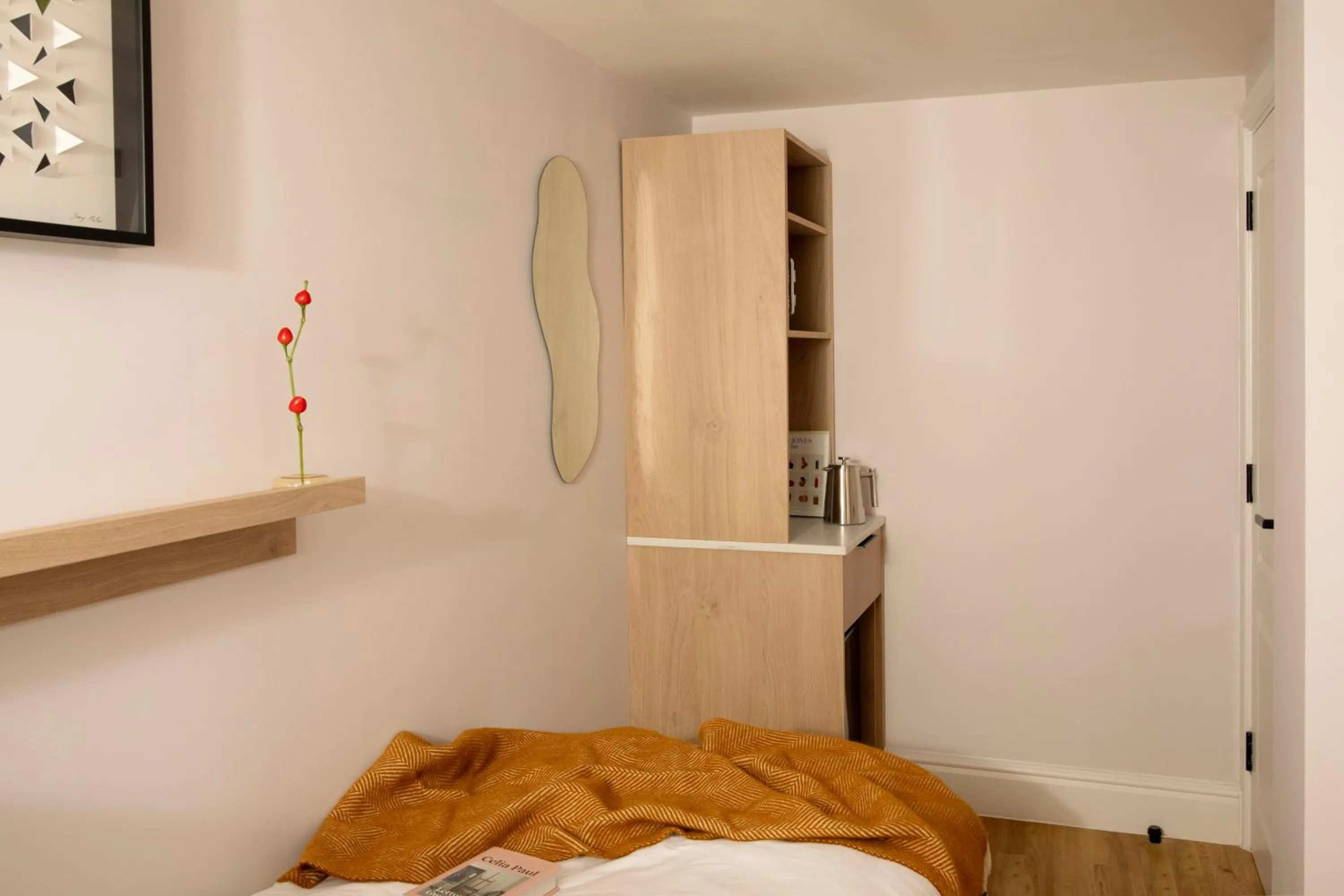 Bed in Bob W London Olympia