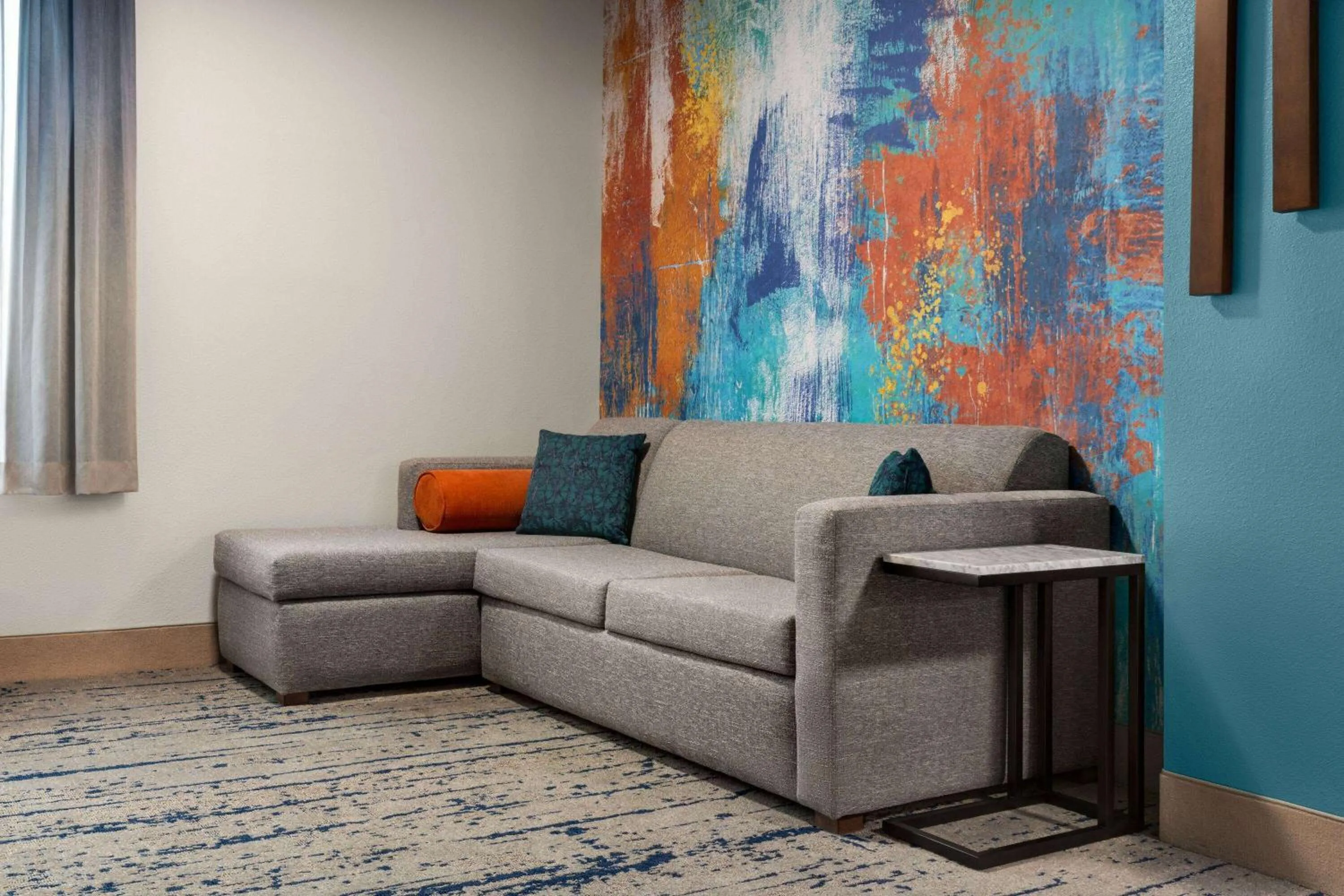 Photo of the whole room in La Quinta Inn & Suites by Wyndham Austin South